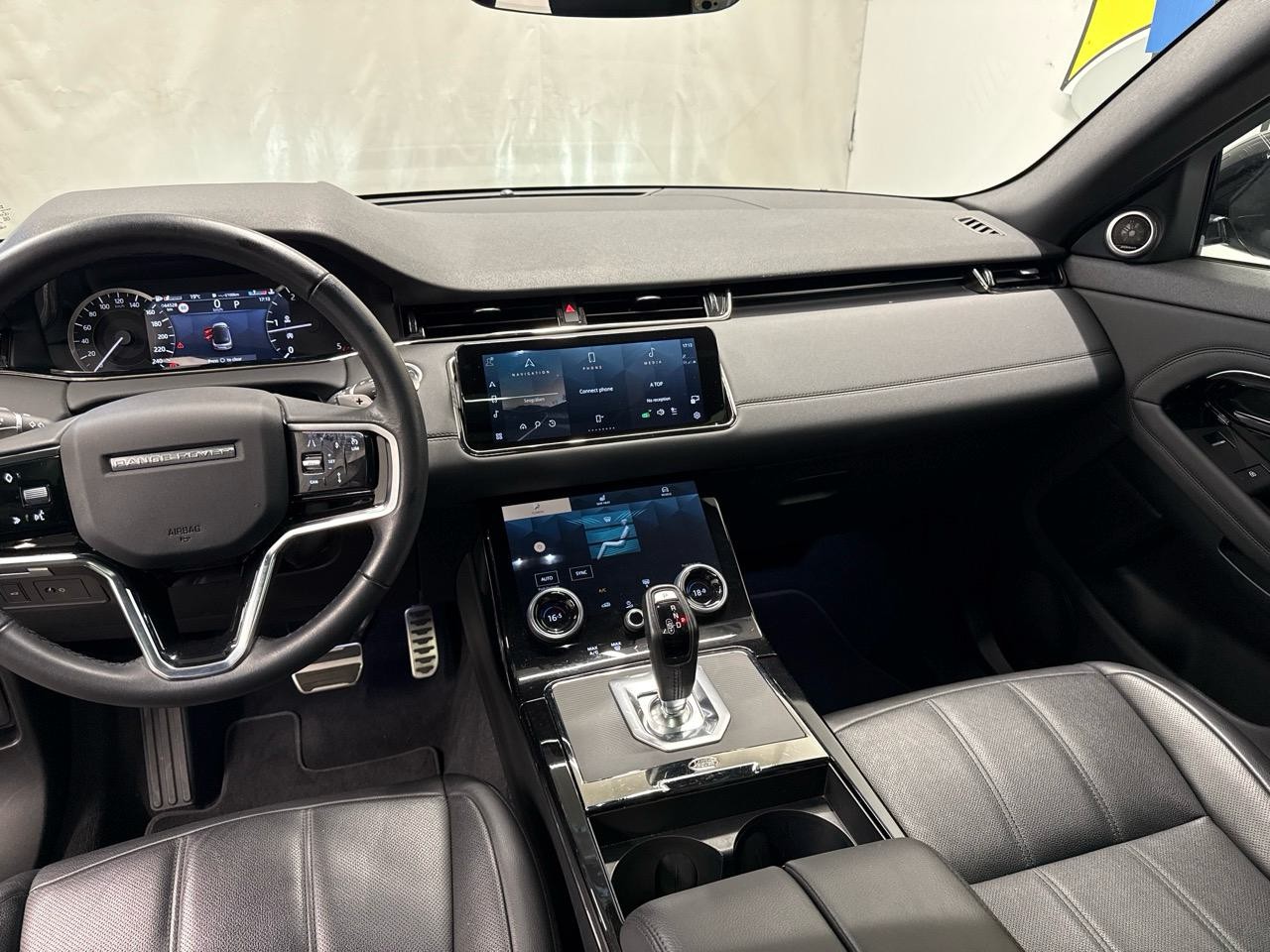 LAND ROVER Range Rover Evoque R-Dynamic D 200 MHEV SE AT9-image-7