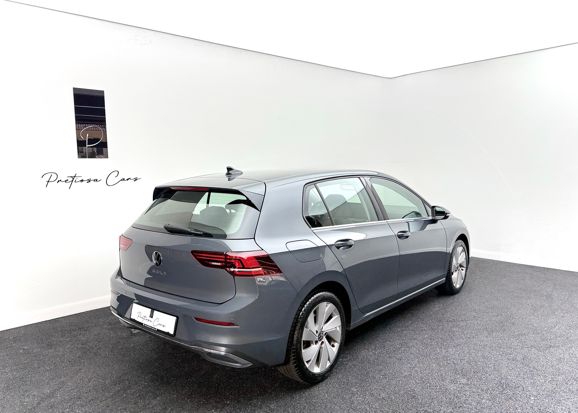 VW Golf 2.0 TDI Style DSG RÜCKFAHRKAMERA-image-4