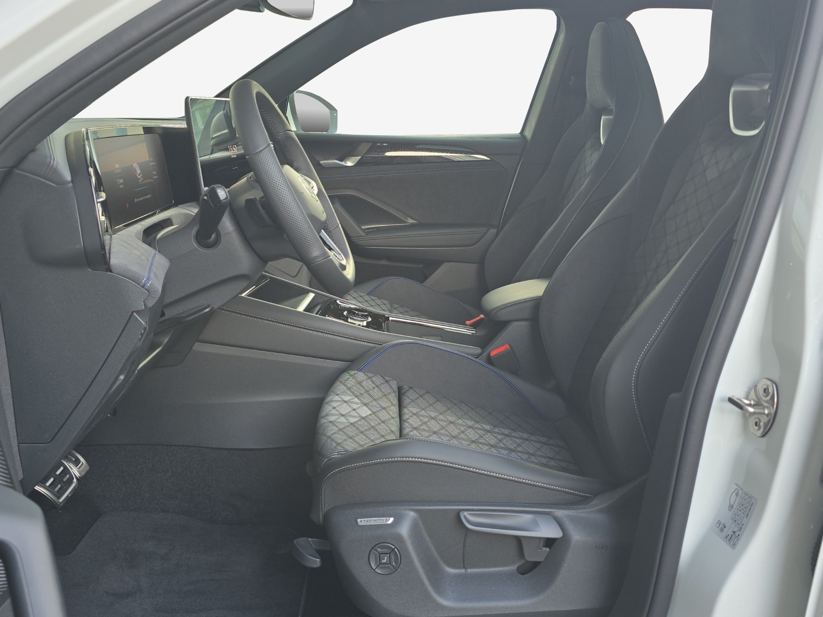 VW Tiguan 2.0 TSI DSG R-Line 4Motion-image-7