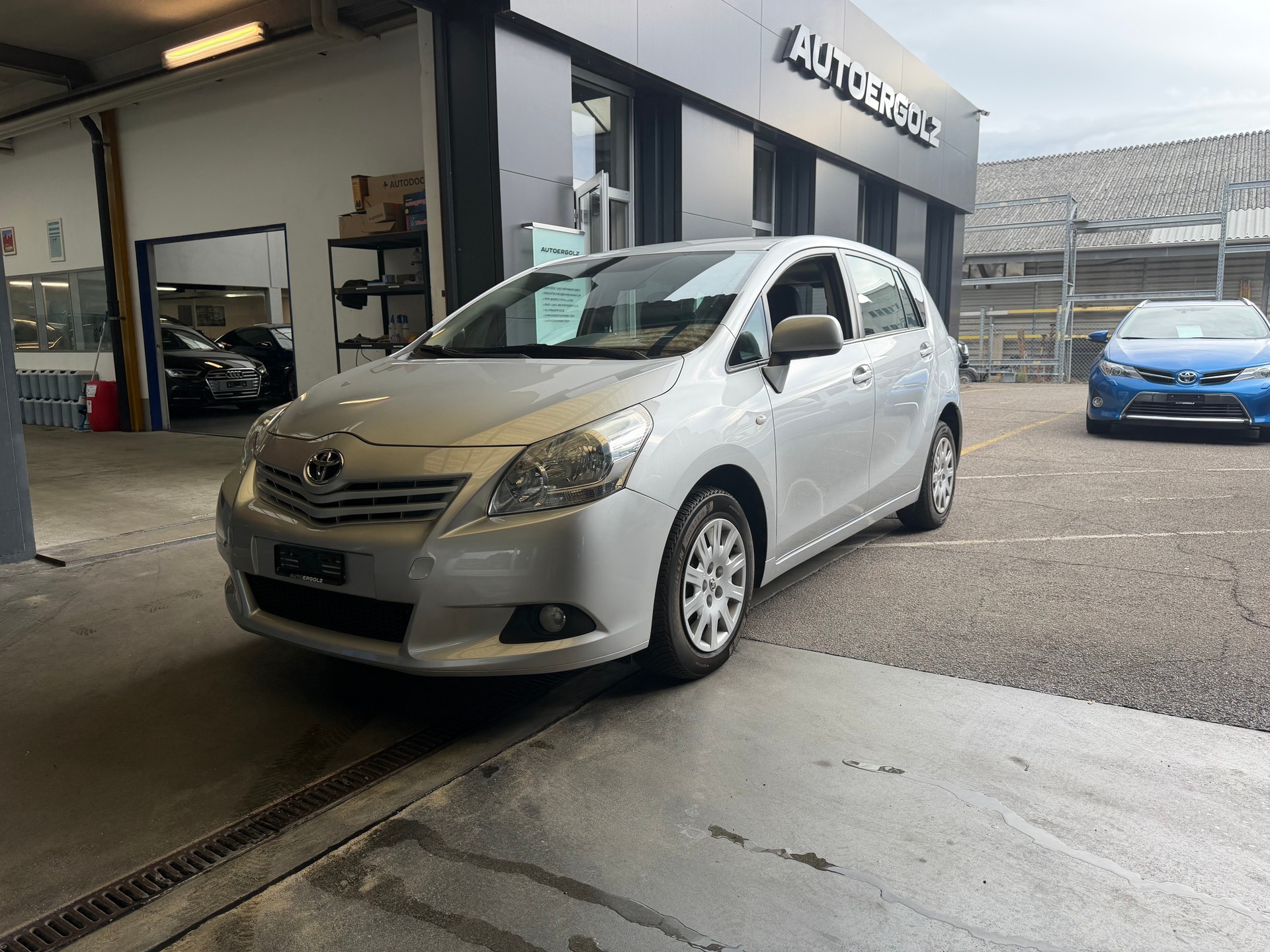 TOYOTA Verso 1.8 Linea Luna