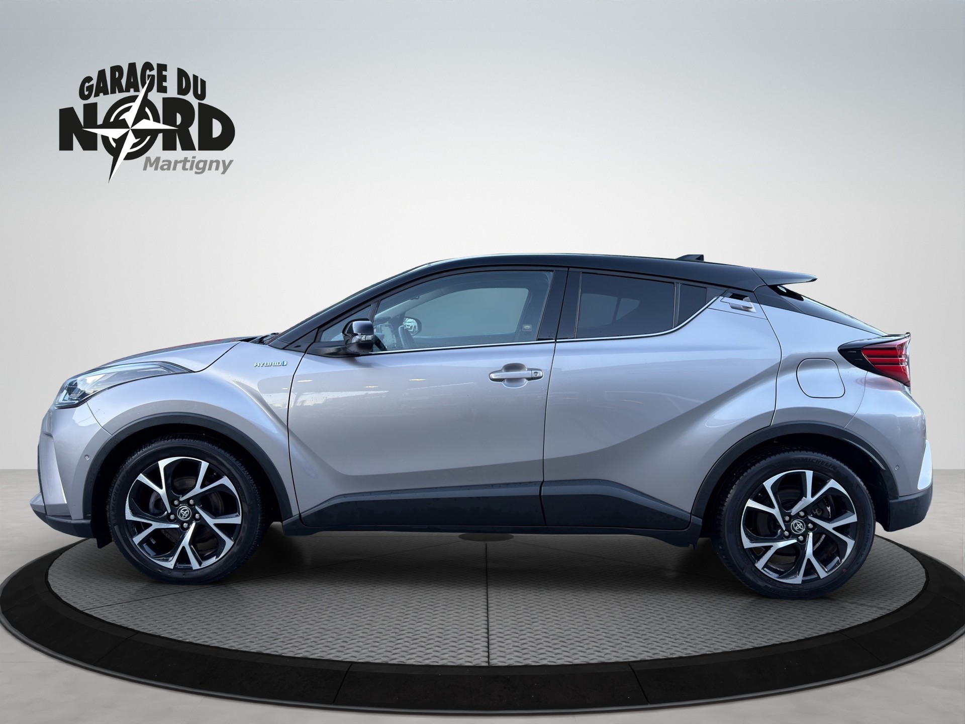 TOYOTA C-HR 2.0 HSD CVT Trend-showroom-element-2