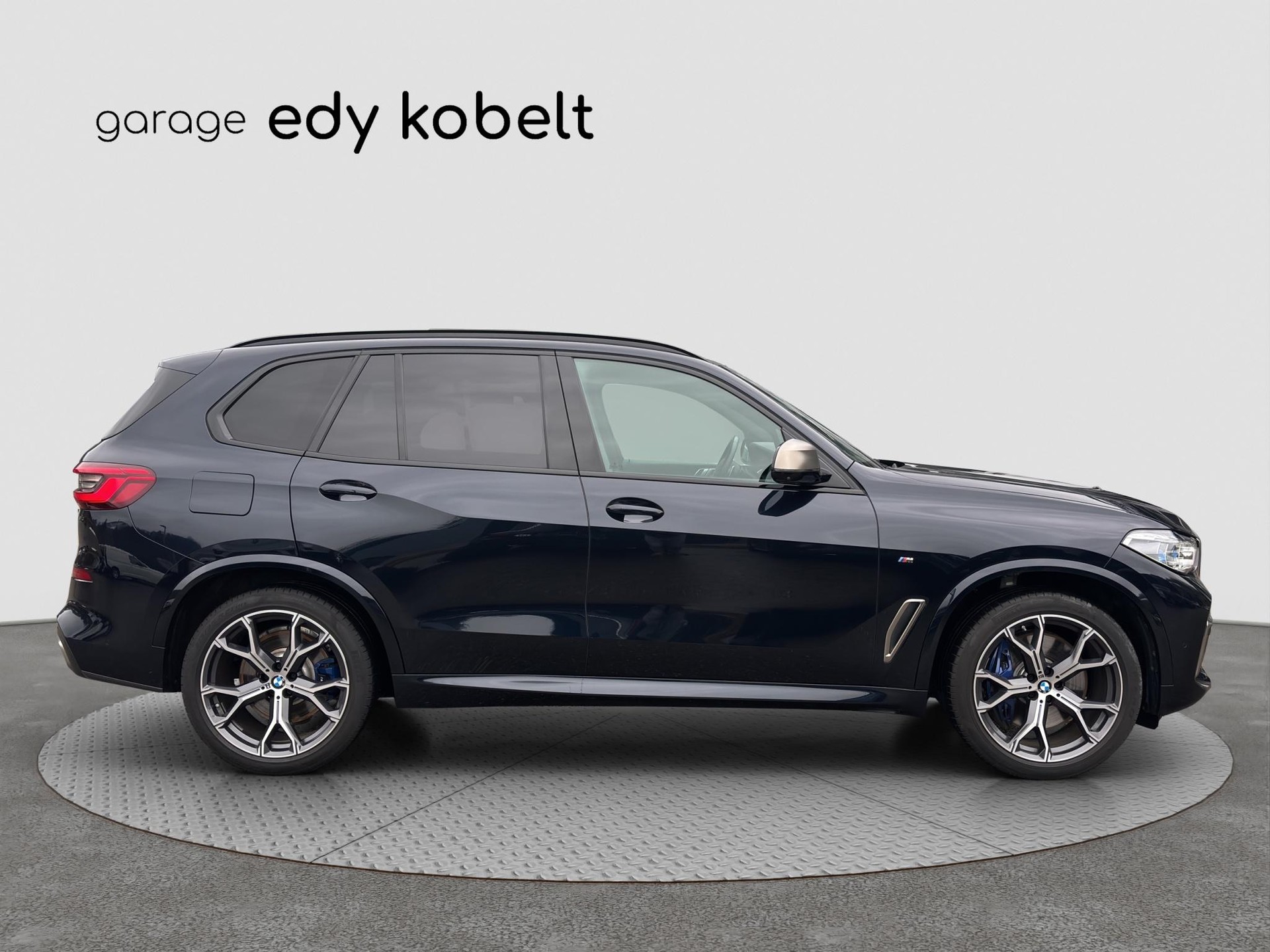 BMW X5 xDrive M50d Steptronic-image-21