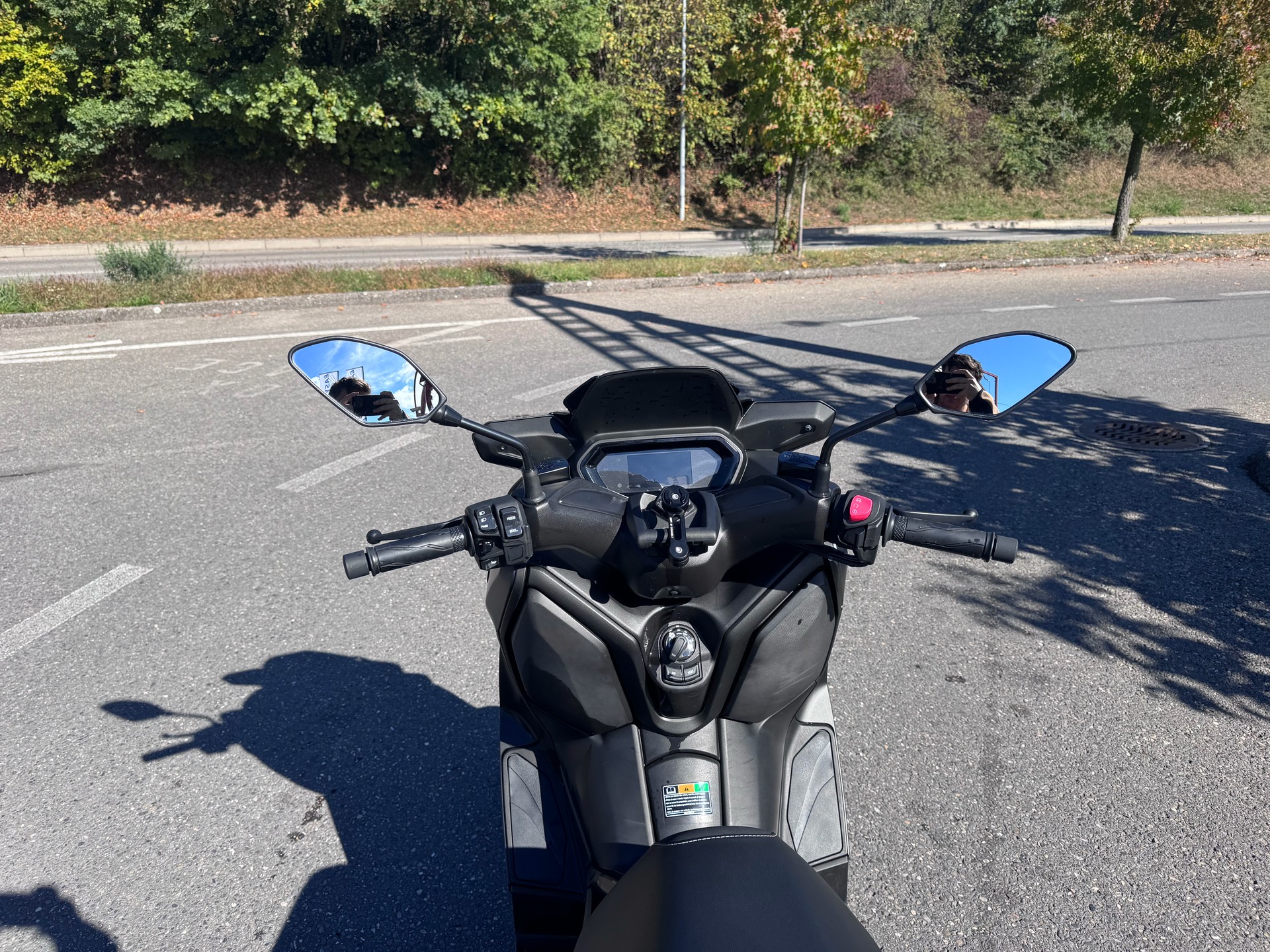 YAMAHA X-Max 300-image-9