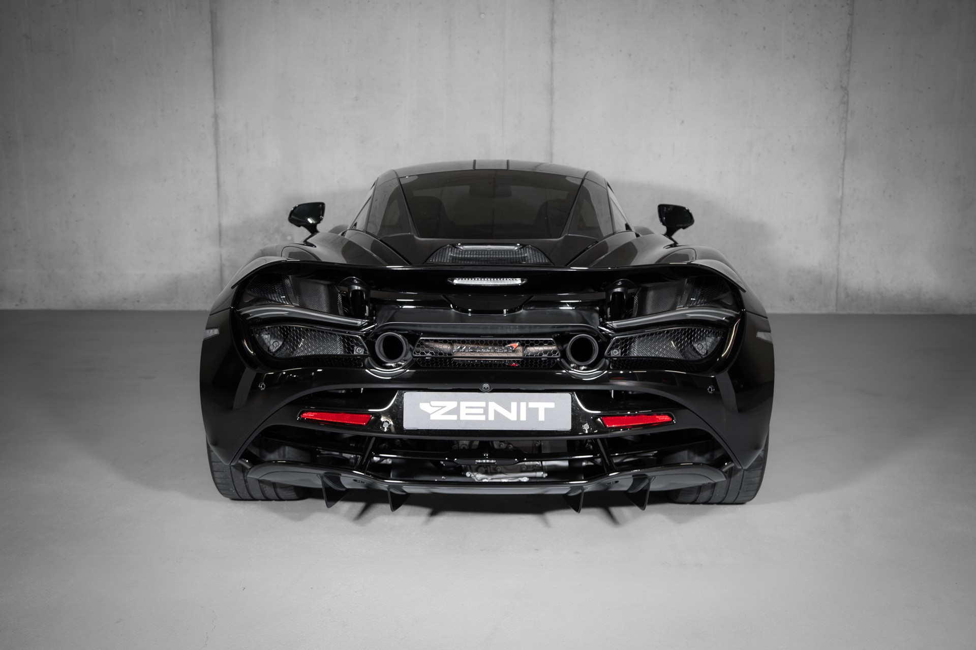 McLAREN 720S Coupé Performance 4.0 V8 SSG-showroom-element-3