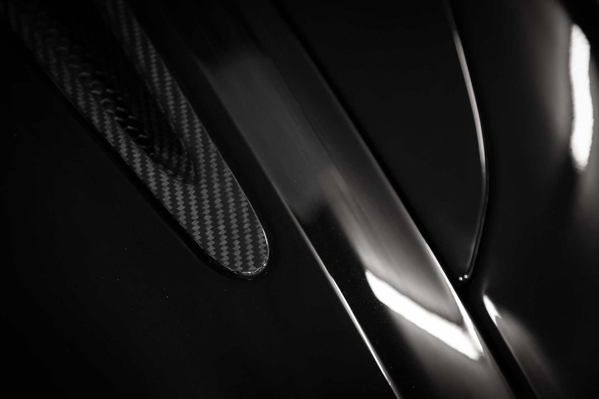 McLAREN 720S Coupé Performance 4.0 V8 SSG-image-14