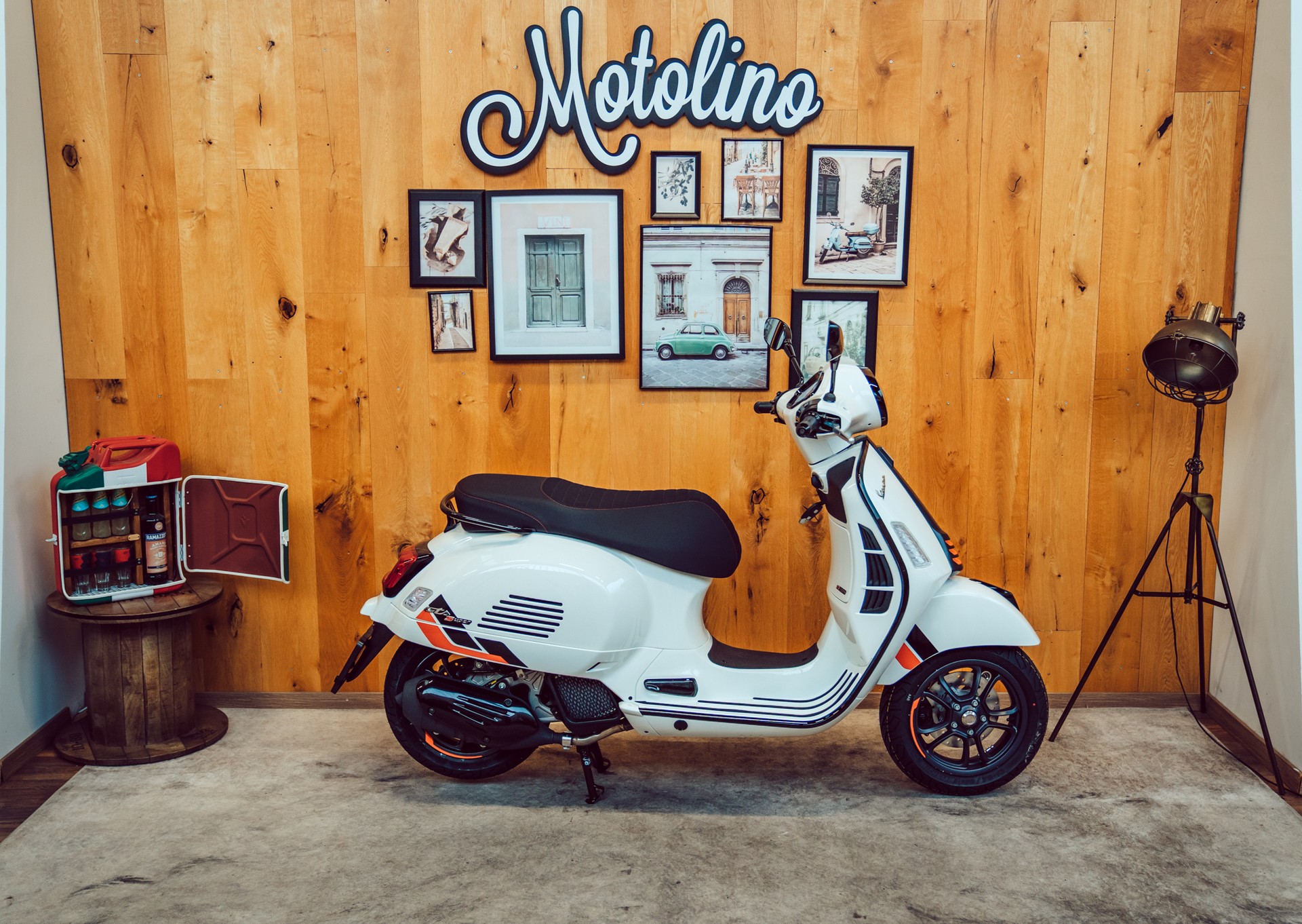 PIAGGIO Vespa GTS 125 Super Sport RST Euro 5+-image-1
