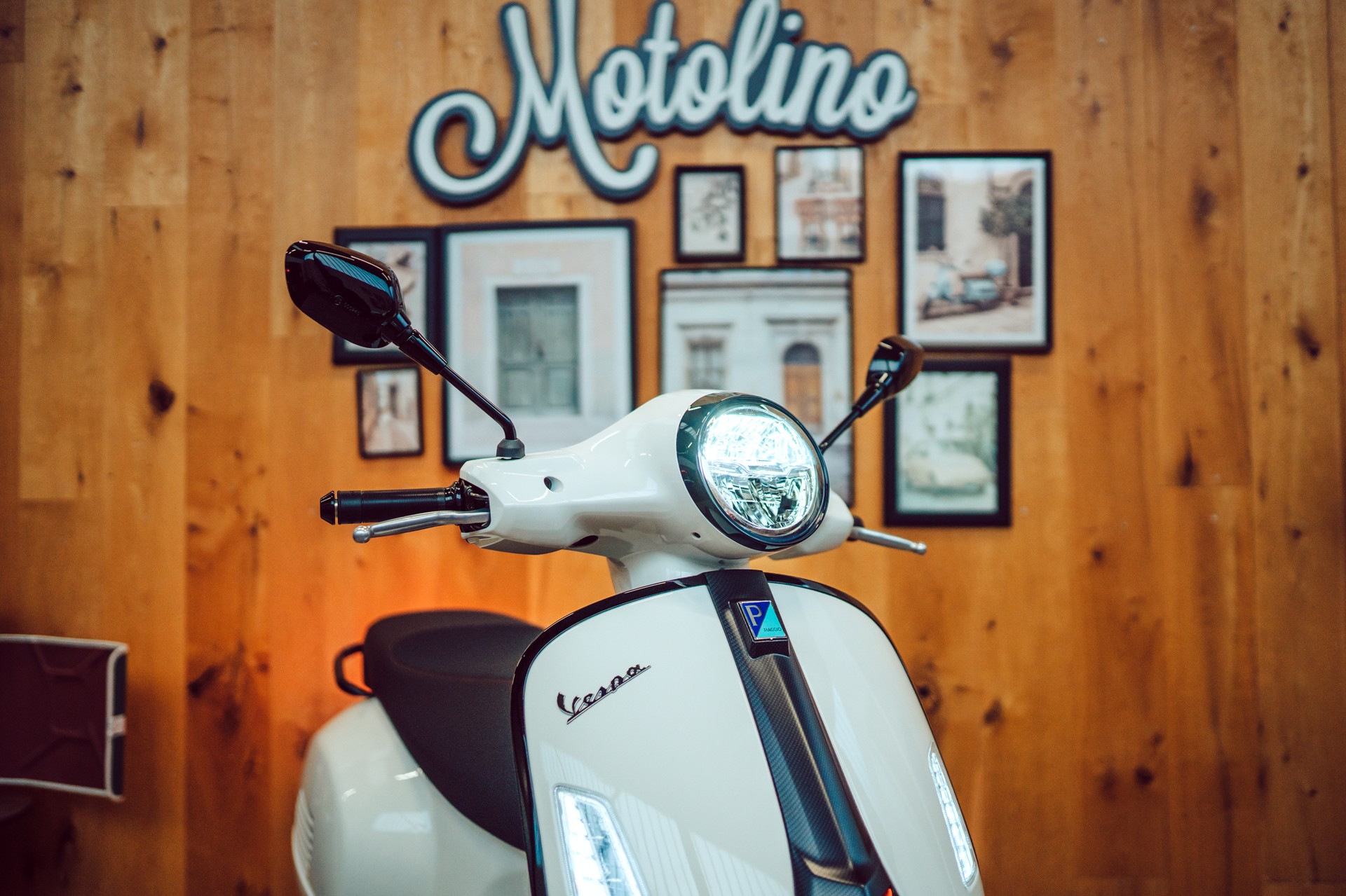 PIAGGIO Vespa GTS 125 Super Sport RST Euro 5+-image-15