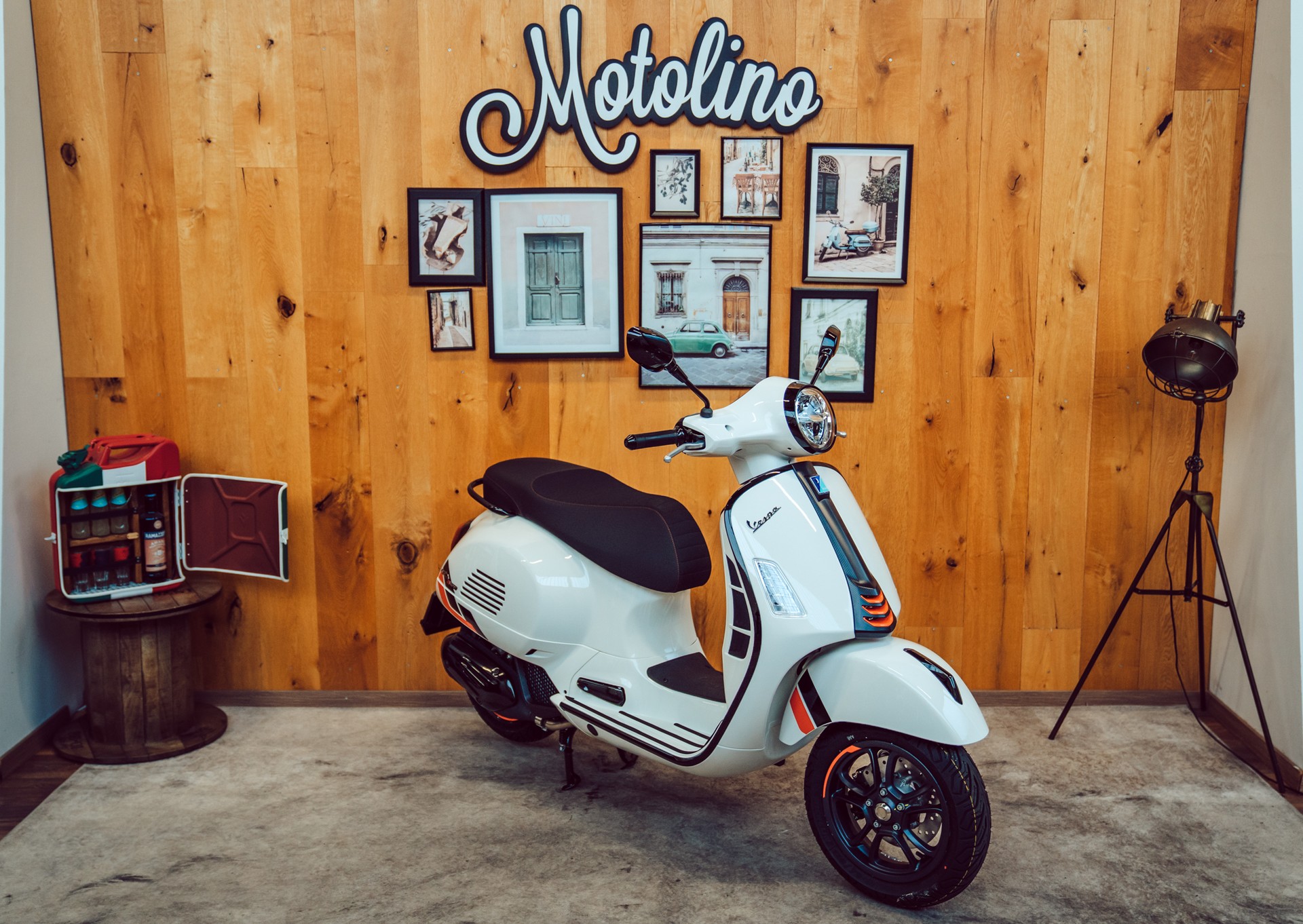 PIAGGIO Vespa GTS 125 Super Sport RST Euro 5+-image-0