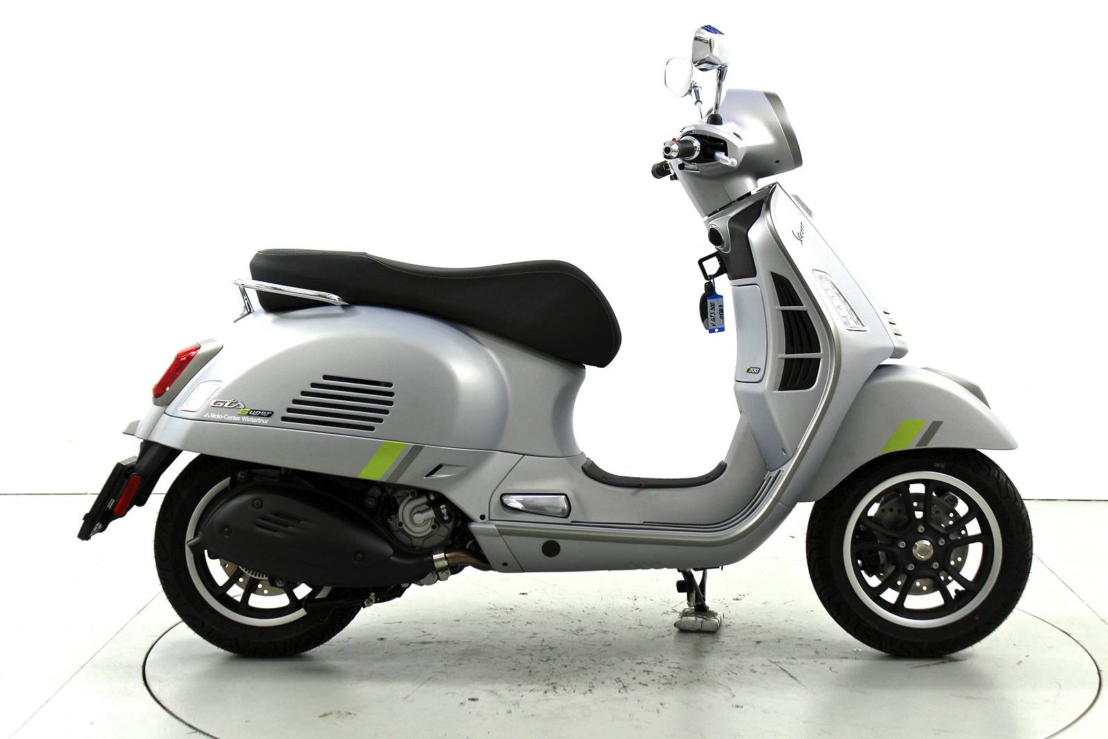 PIAGGIO Vespa GTS 300 Super Tech ABS-image-3