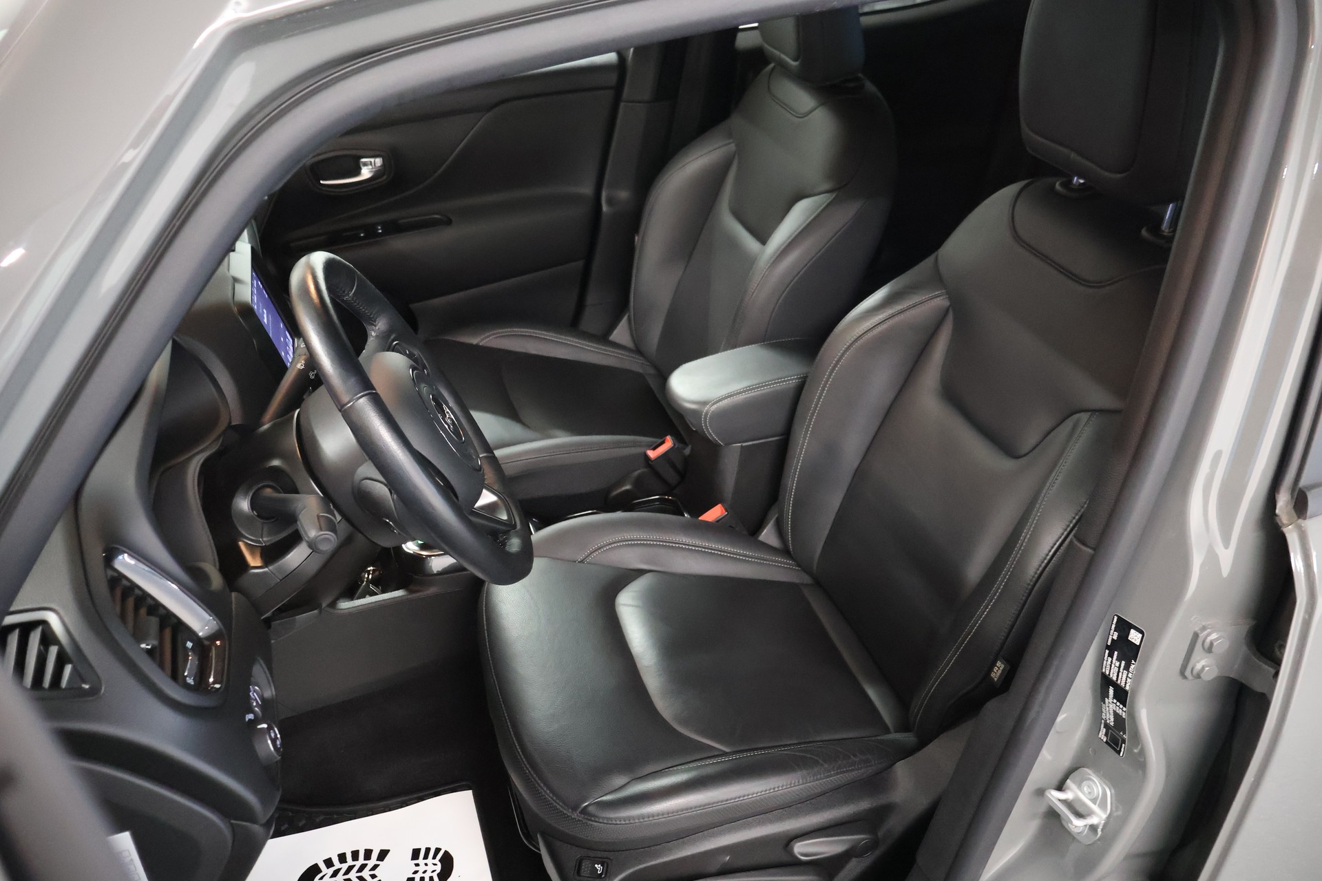 JEEP Renegade 1.3 T PHEV S AWD-image-10
