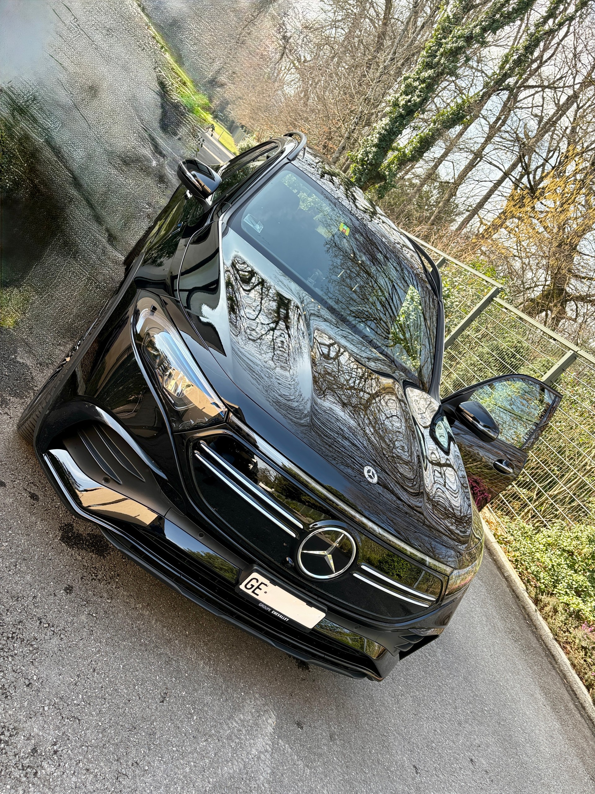MERCEDES-BENZ EQB 300 AMG Line 4Matic-image-6