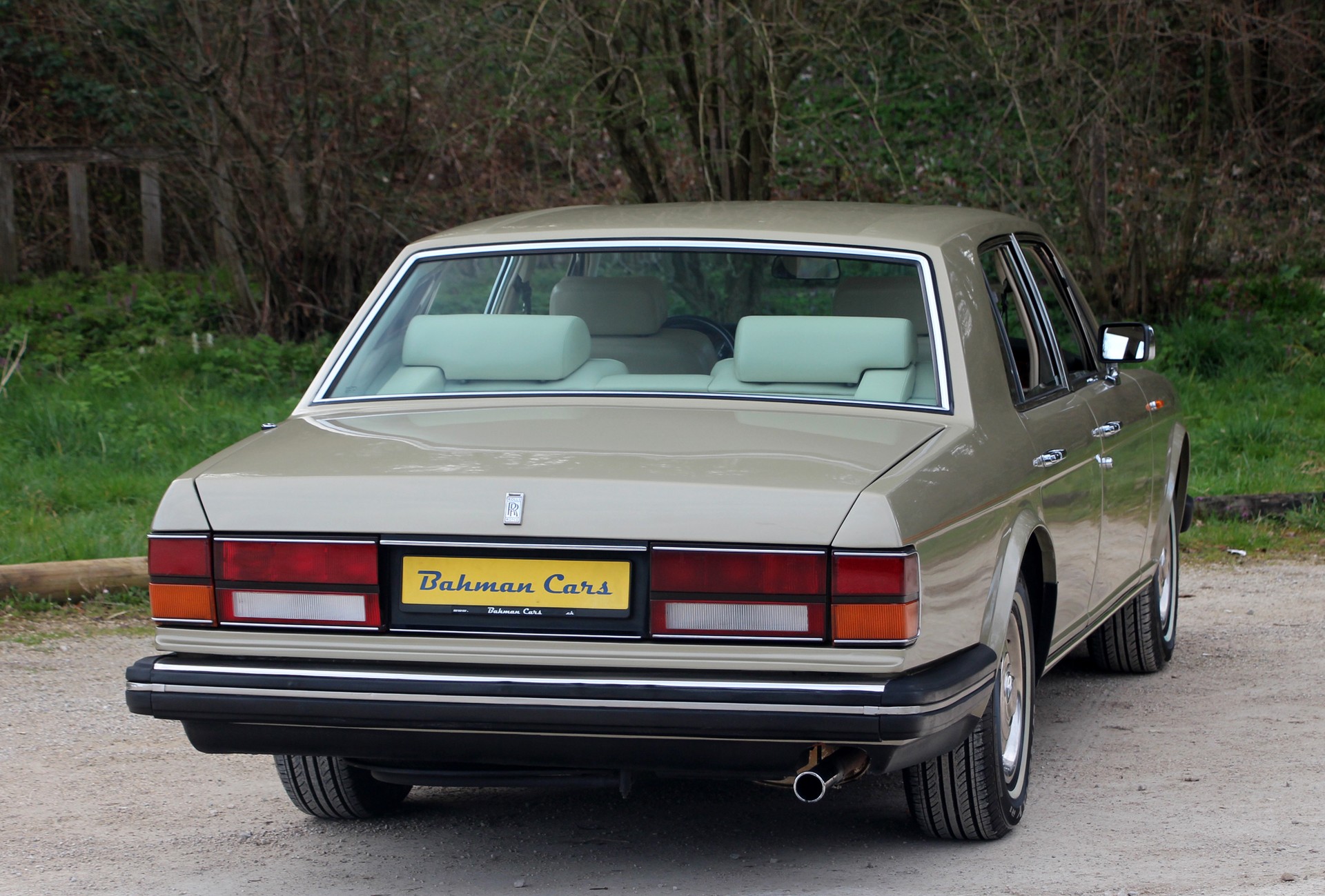 ROLLS-ROYCE Silver Spirit-showroom-element-3