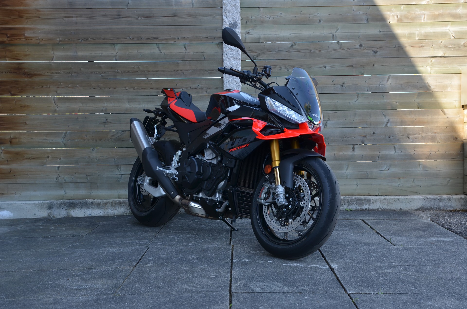 APRILIA Tuono V4 1100 Factory E5+-image-1