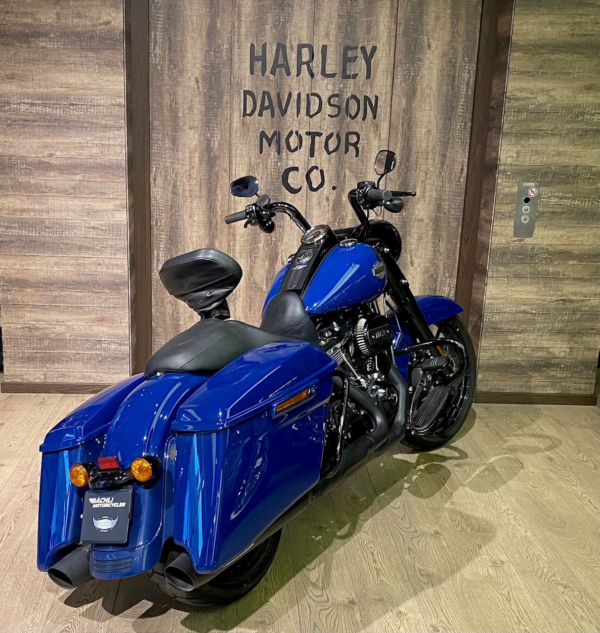 HARLEY-DAVIDSON FLHRXS Road King Special 114-image-5
