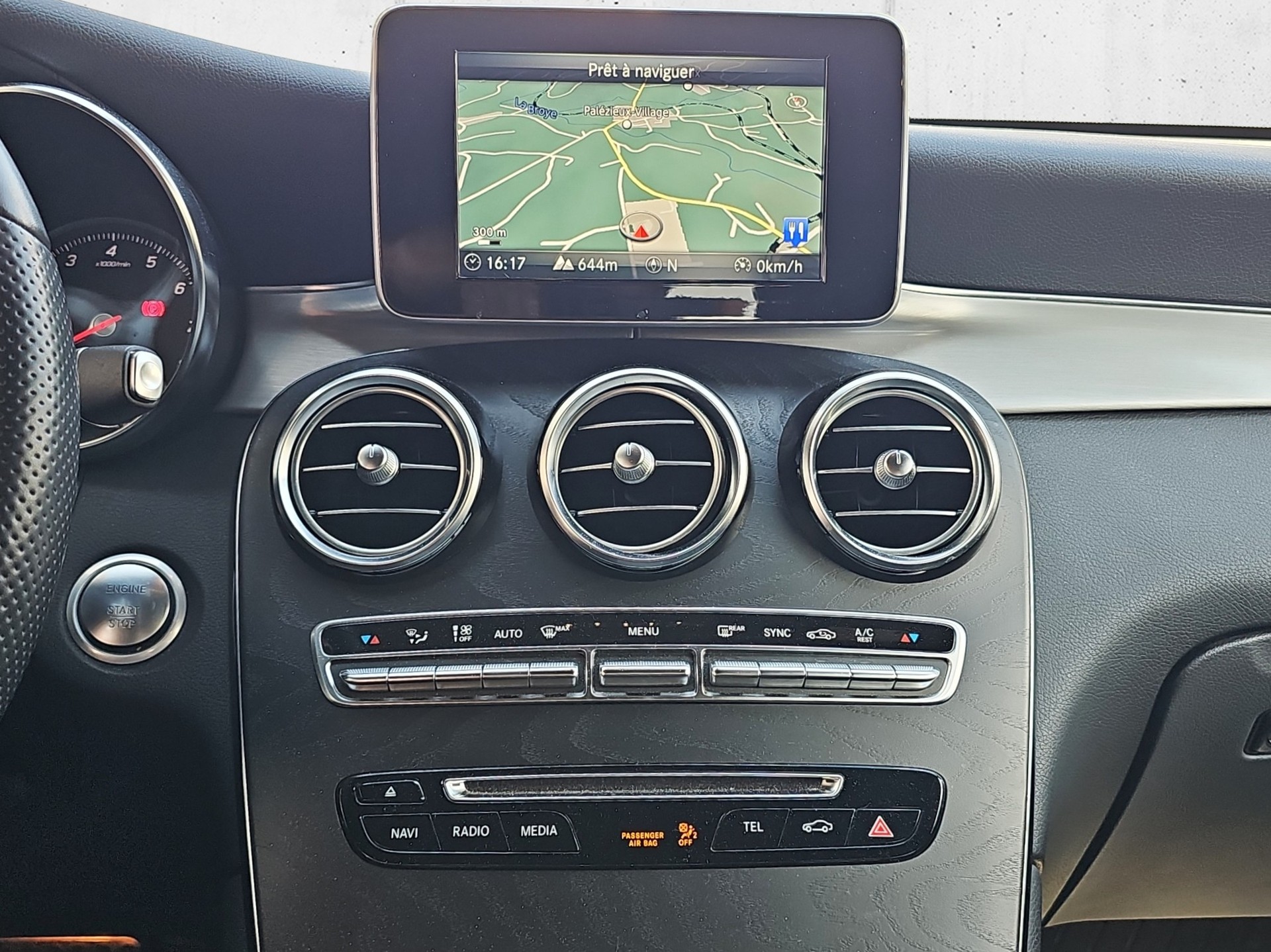 MERCEDES-BENZ GLC Coupé 250 AMG Line 4Matic 9G-Tronic-image-18