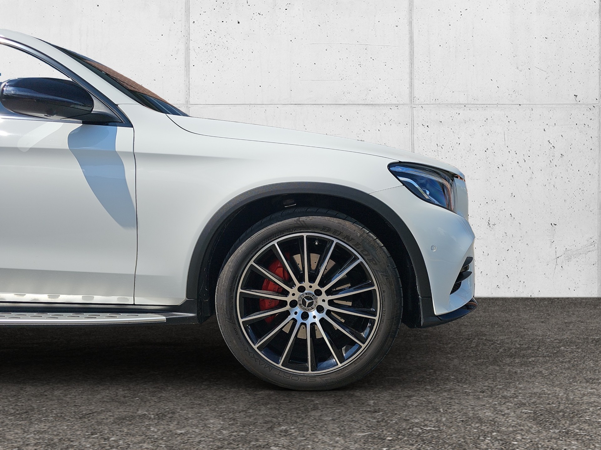 MERCEDES-BENZ GLC Coupé 250 AMG Line 4Matic 9G-Tronic-image-9