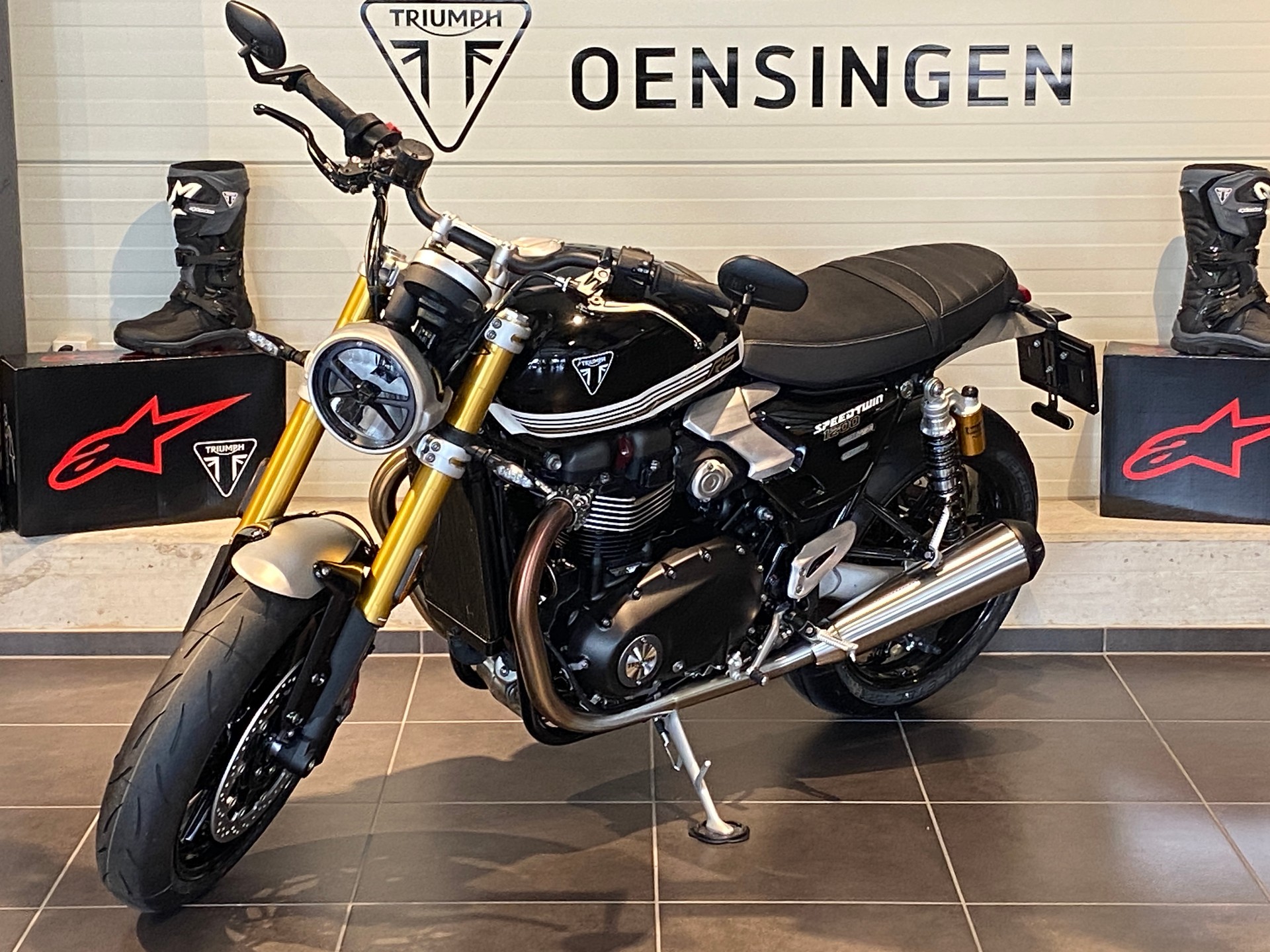 TRIUMPH Speed Twin 1200 RS-image-1