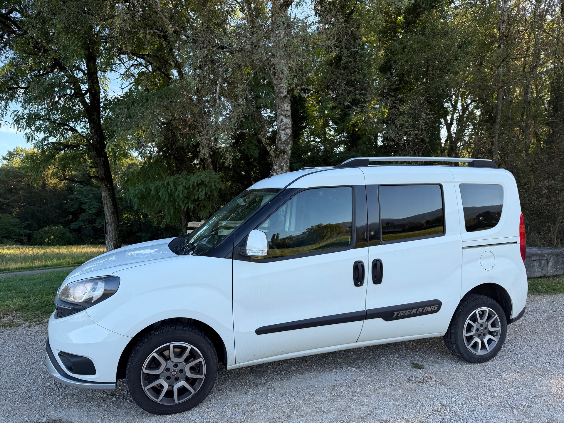 FIAT Doblò 1.6 Multi Jet Trekking Launch