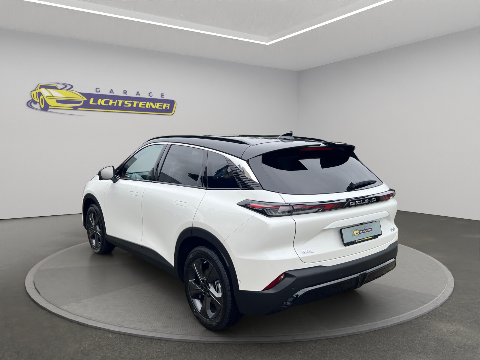 BAIC X55 1.5 Luxury inkl. LIECHTI BAIC SPECIAL PACK-showroom-element-3