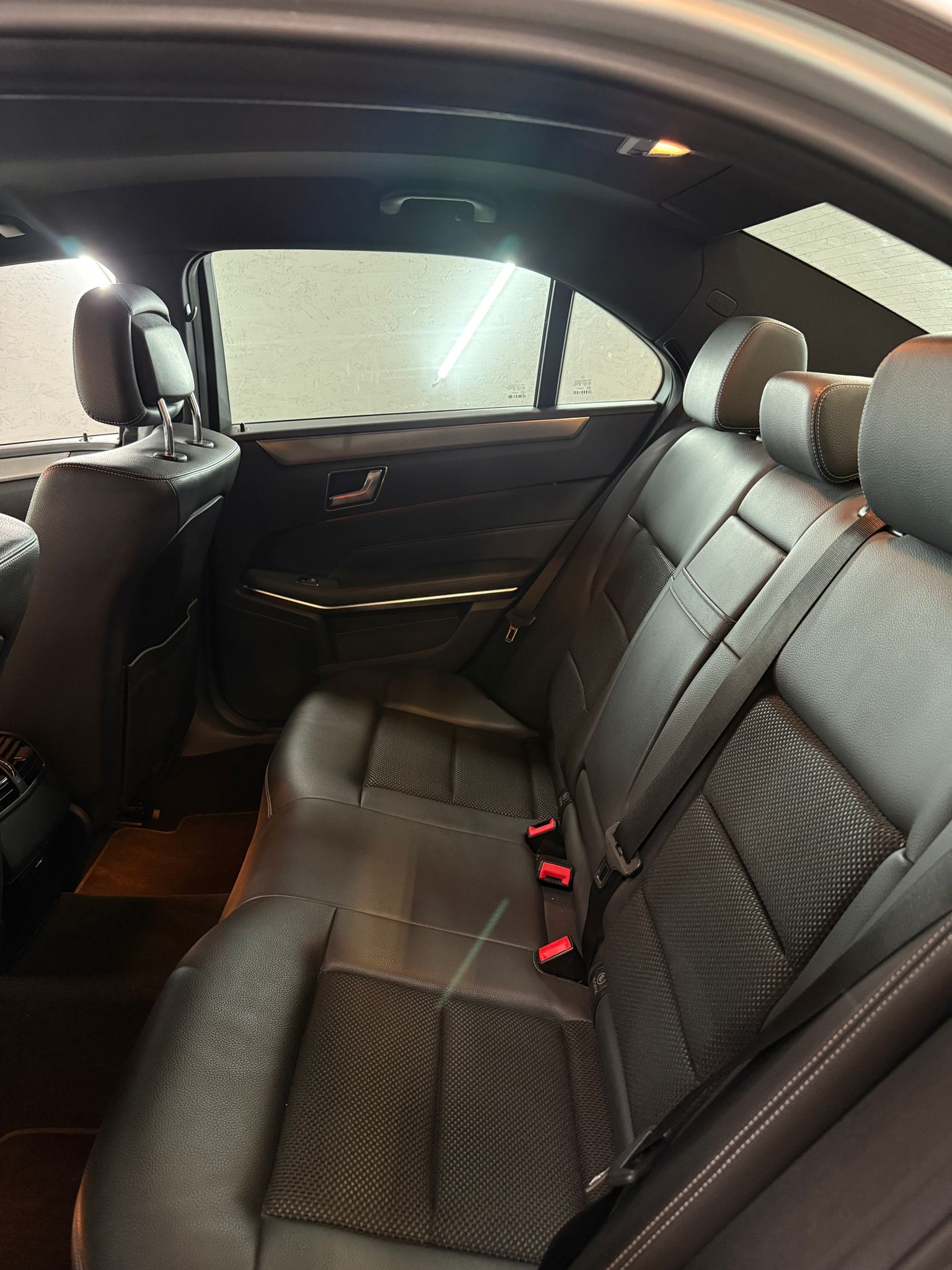 MERCEDES-BENZ E 200 CDI 7G-Tronic-image-10