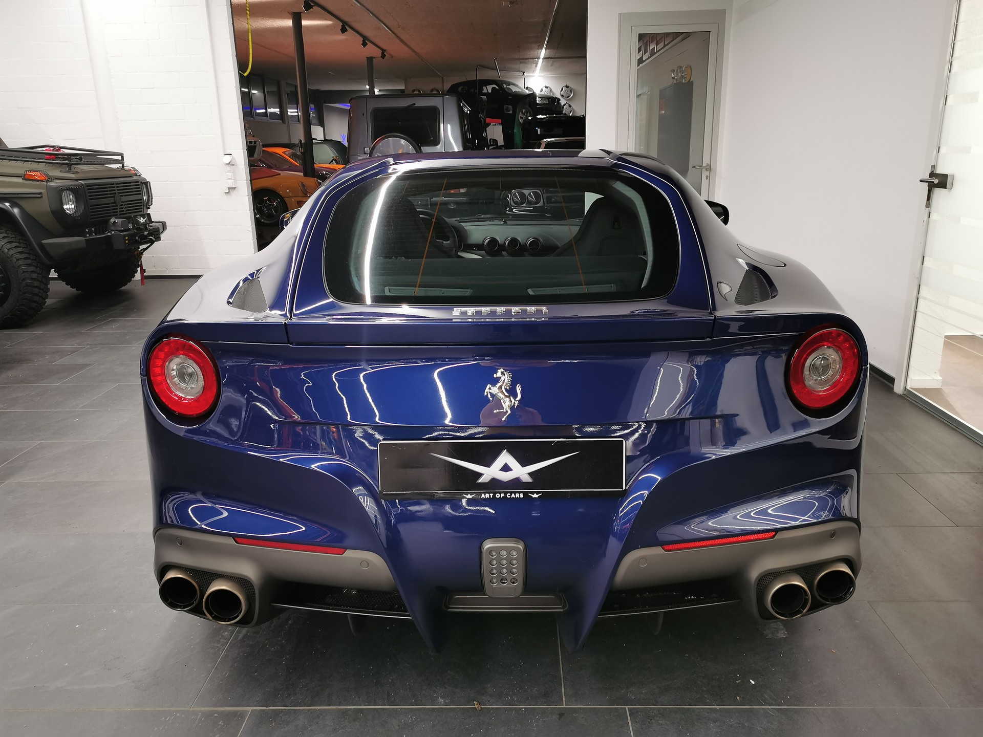 FERRARI F12 Berlinetta blu tour de france FERRARI GARANTIE-image-5
