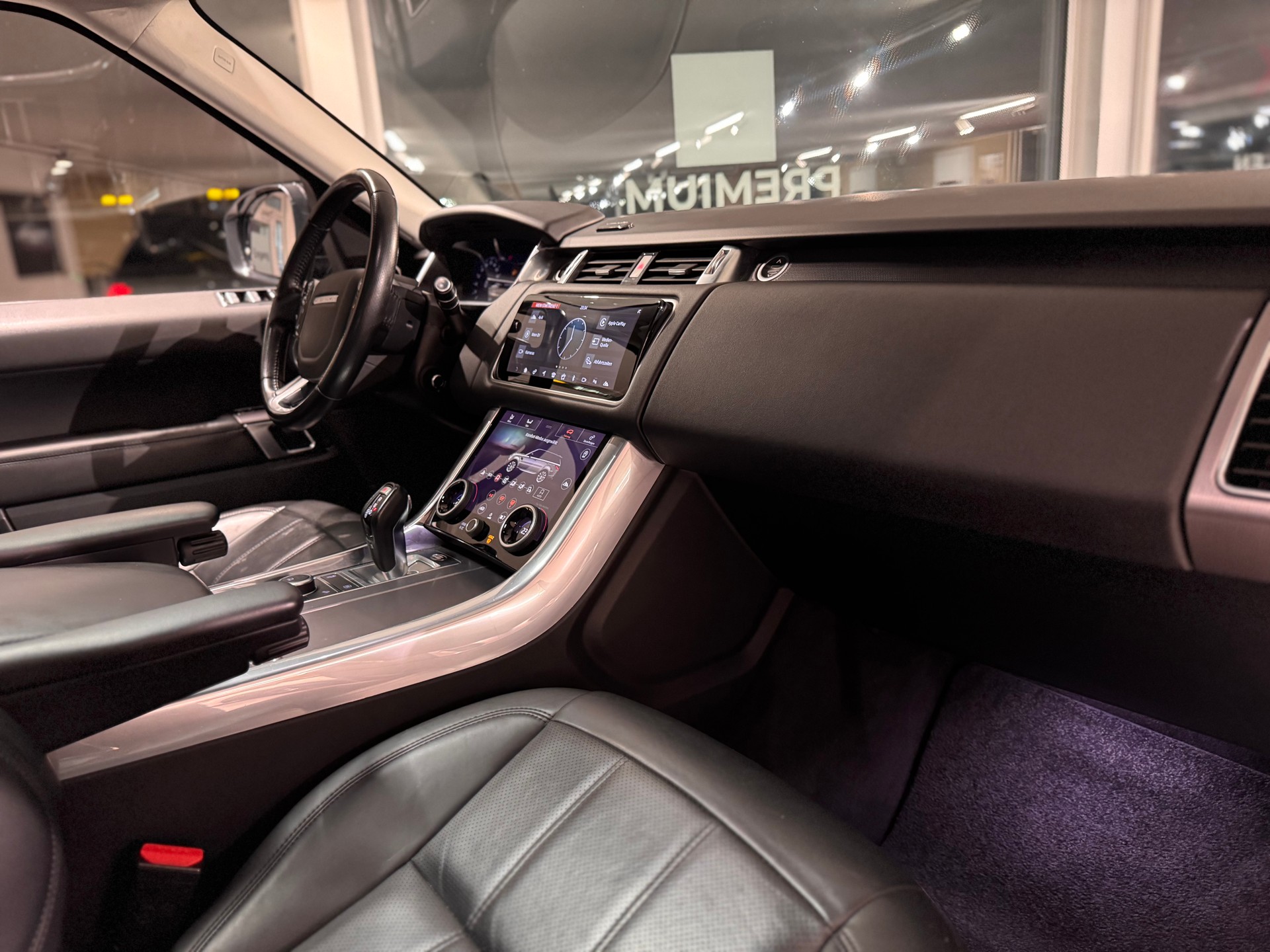 LAND ROVER Range Rover Sport P400e 2.0 I4 PHEV HSE Automatic-image-24
