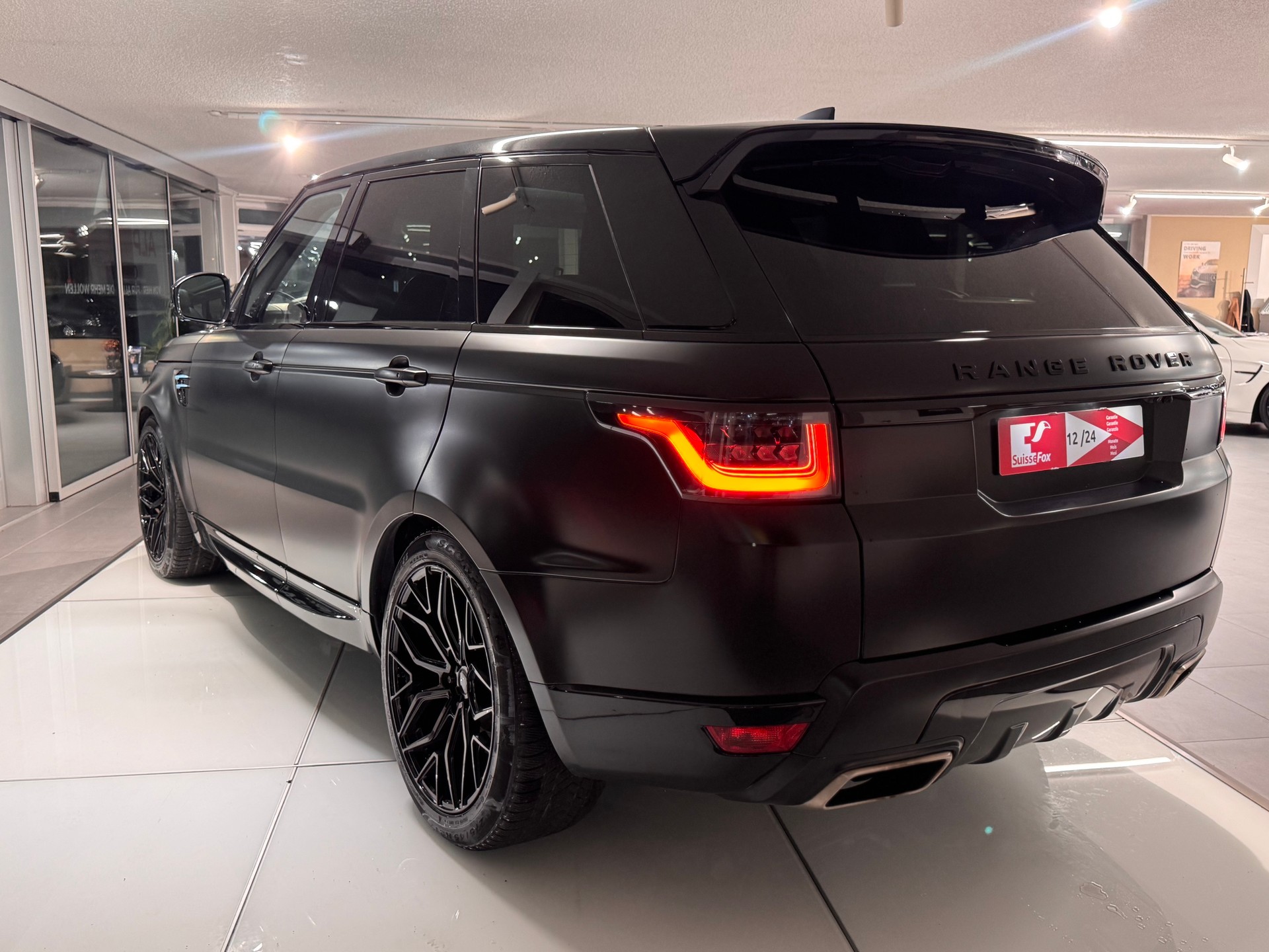 LAND ROVER Range Rover Sport P400e 2.0 I4 PHEV HSE Automatic-image-7