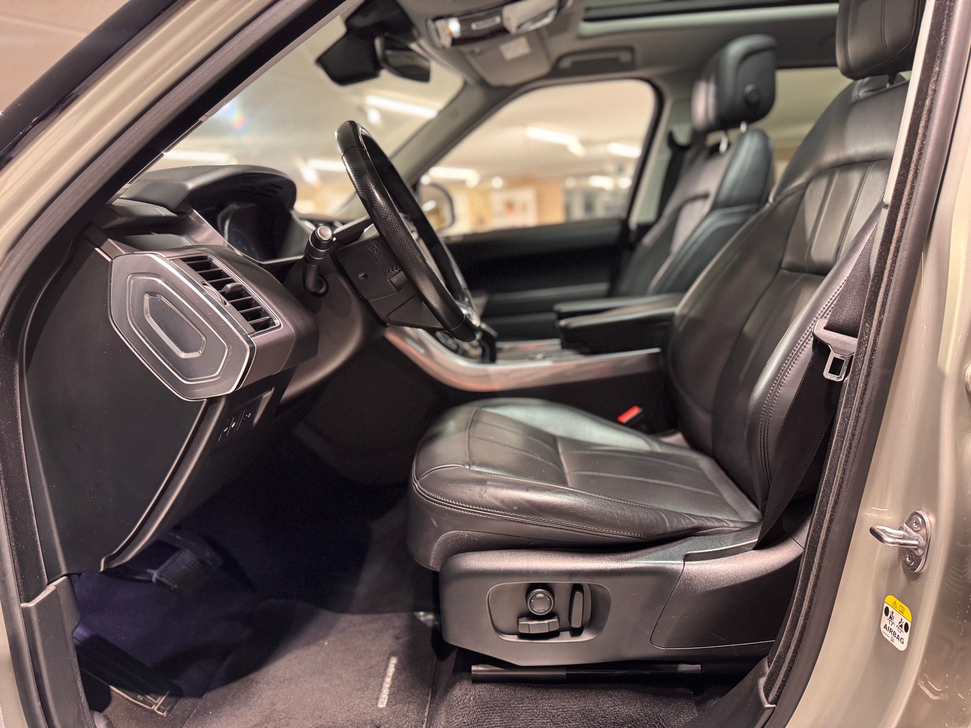 LAND ROVER Range Rover Sport P400e 2.0 I4 PHEV HSE Automatic-image-13