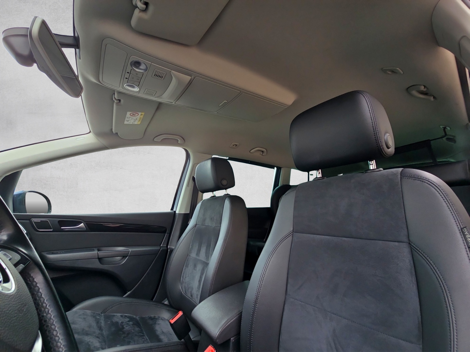 VW Sharan 2.0 TSI BMT Highline DSG-image-9