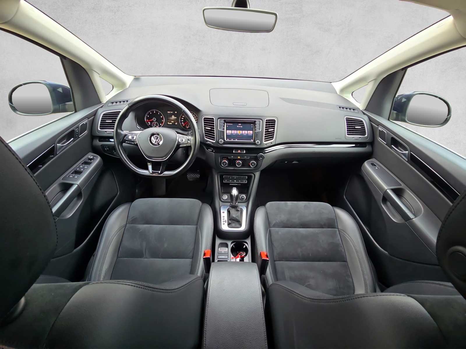 VW Sharan 2.0 TSI BMT Highline DSG-image-7