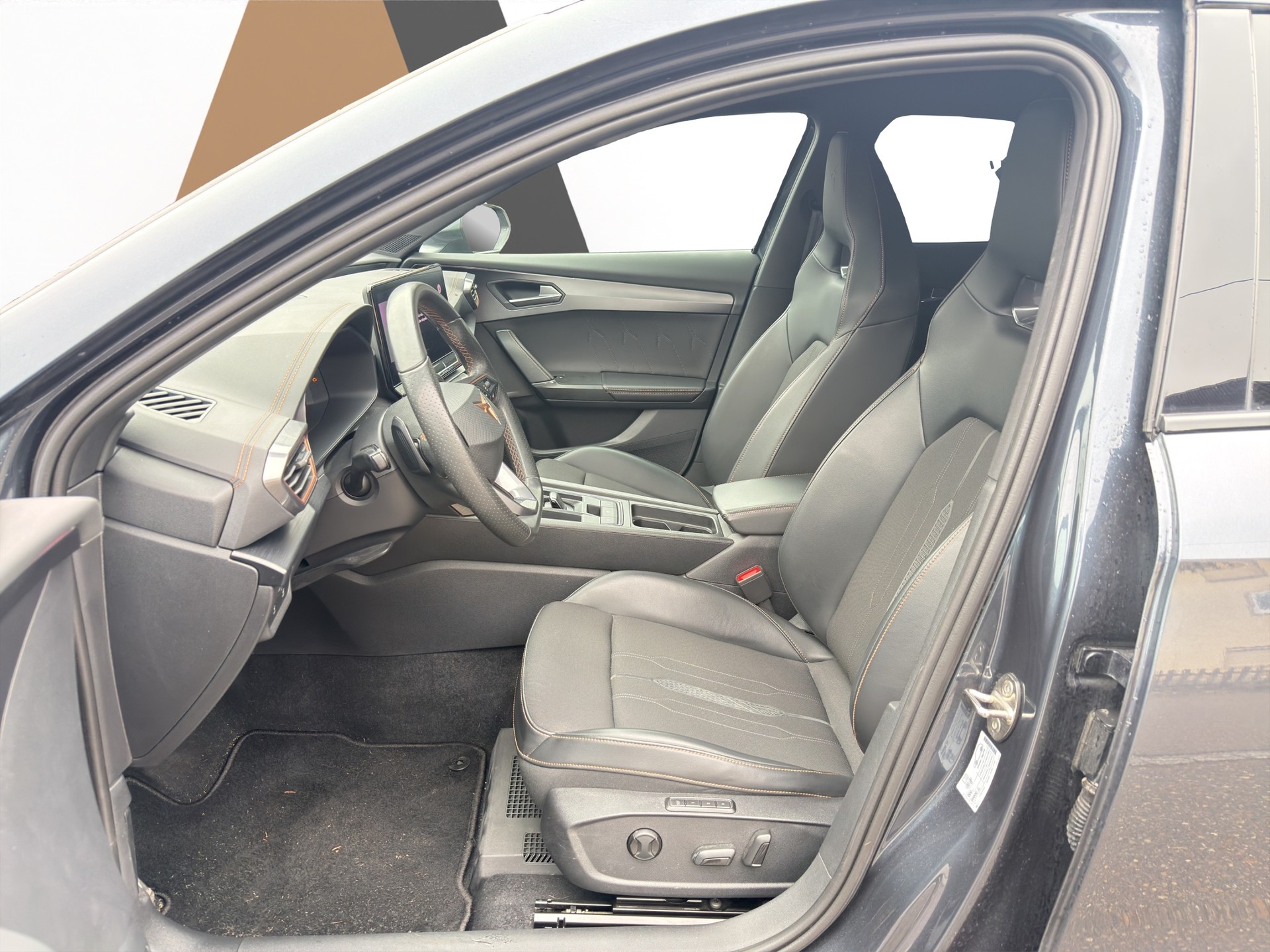 CUPRA Formentor 2.0 TSI VZ 4Drive DSG-image-8