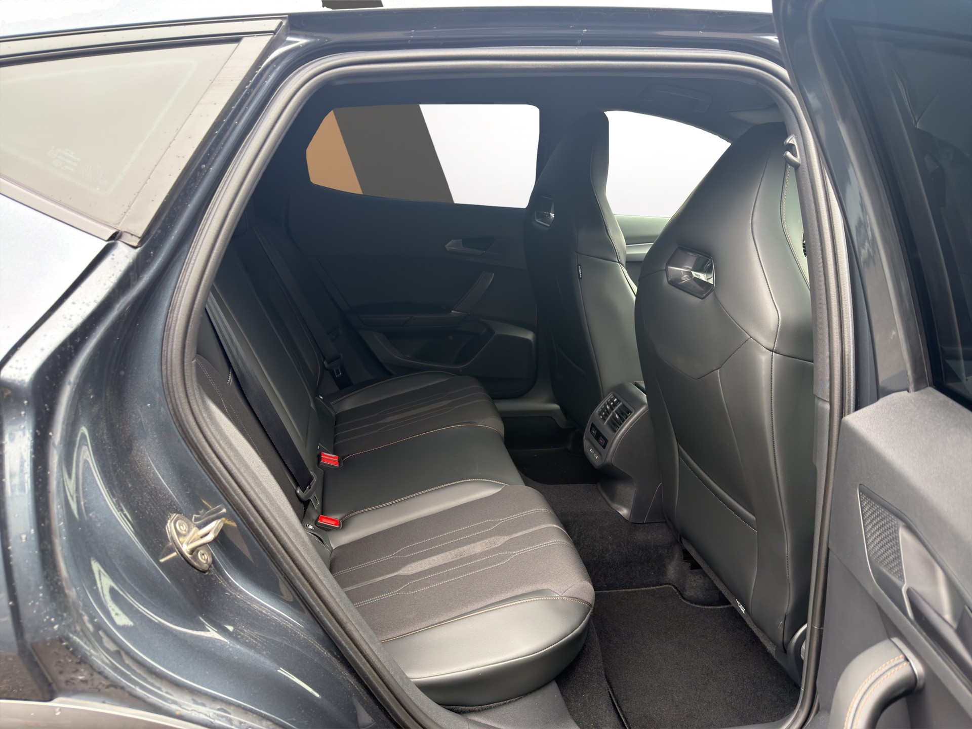 CUPRA Formentor 2.0 TSI VZ 4Drive DSG-image-11