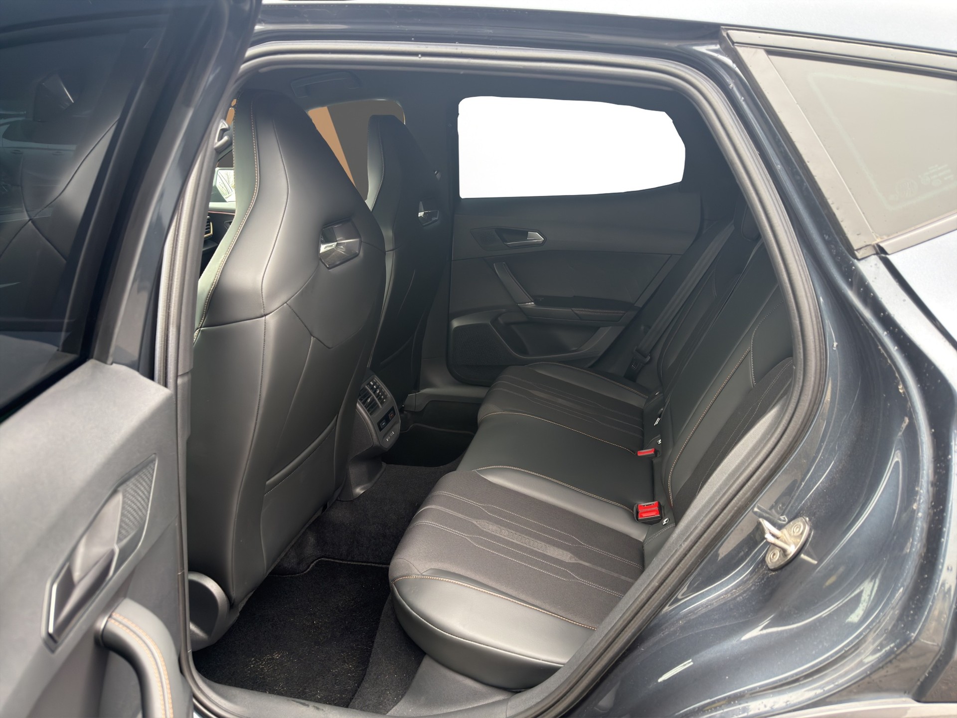 CUPRA Formentor 2.0 TSI VZ 4Drive DSG-image-12
