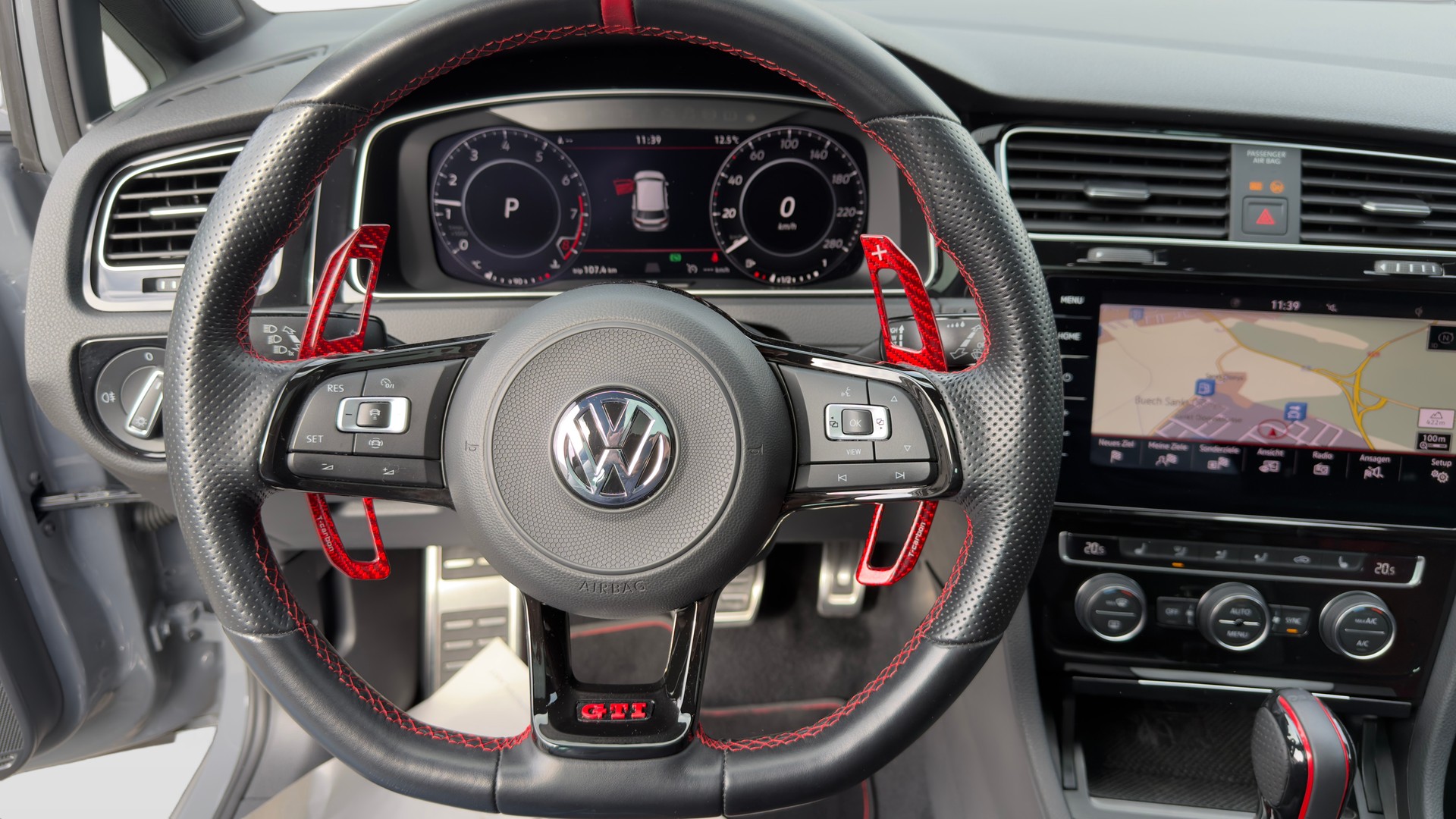 VW Golf 2.0 TSI GTI TCR DSG-image-9