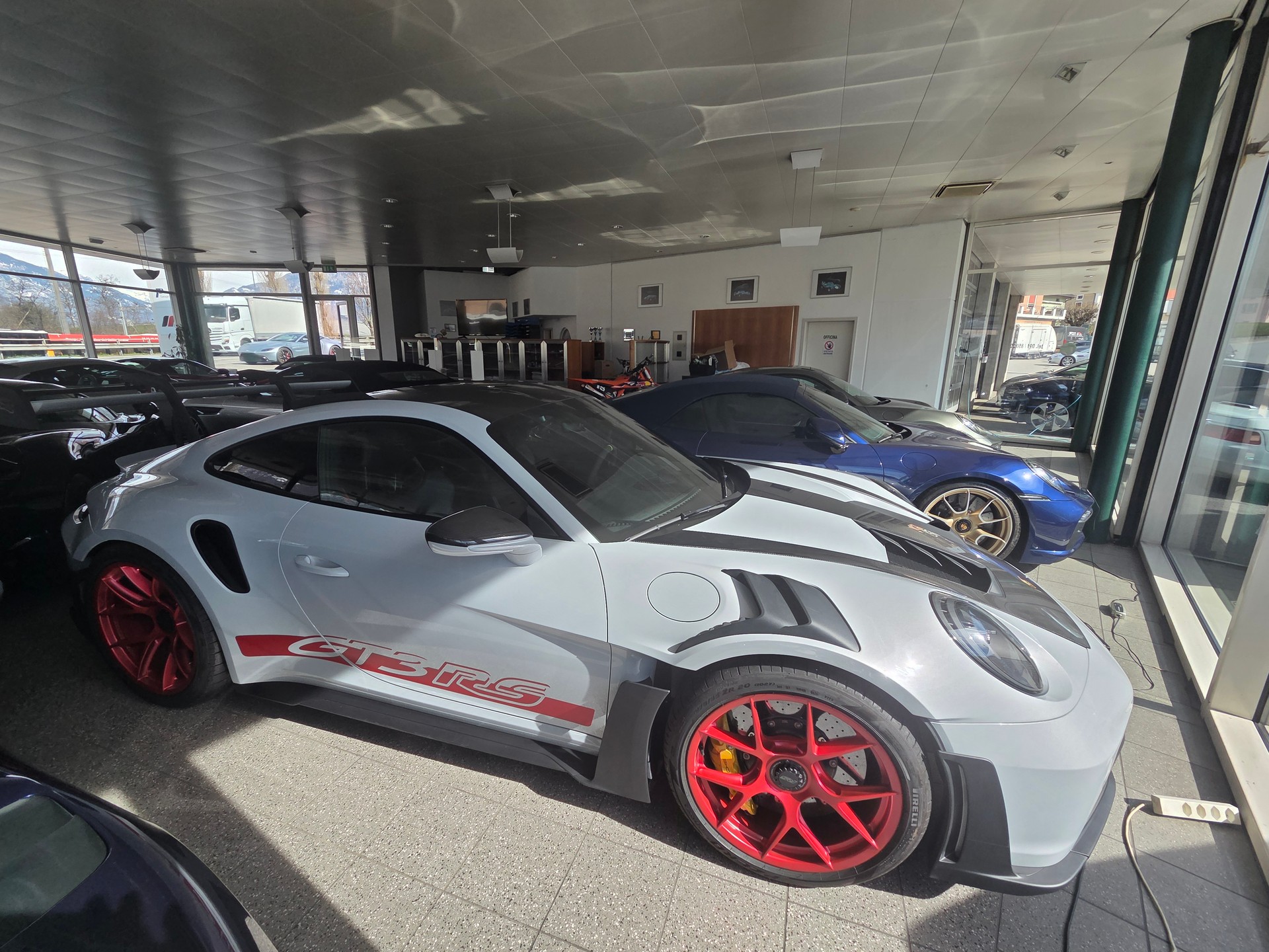 PORSCHE 911 GT3 RS Weissach + CarbonCeramic Brake-image-1