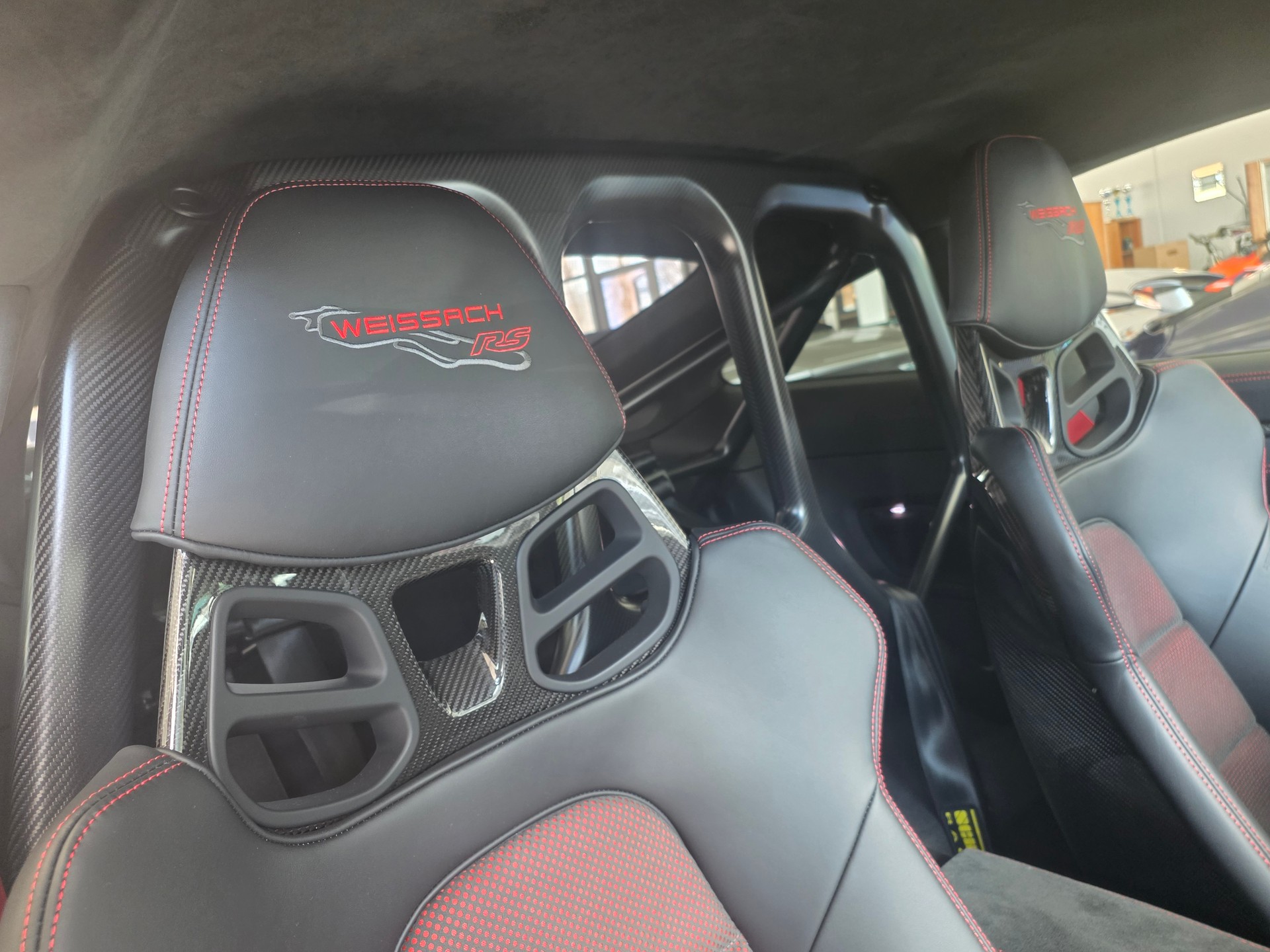 PORSCHE 911 GT3 RS Weissach + CarbonCeramic Brake-image-8