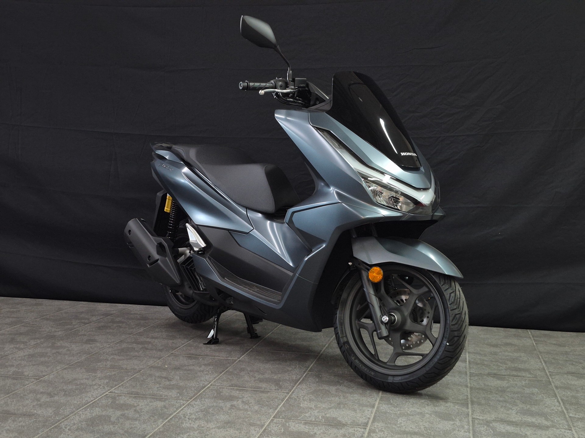 HONDA PCX 125 DX TFT. connectivity-image-13