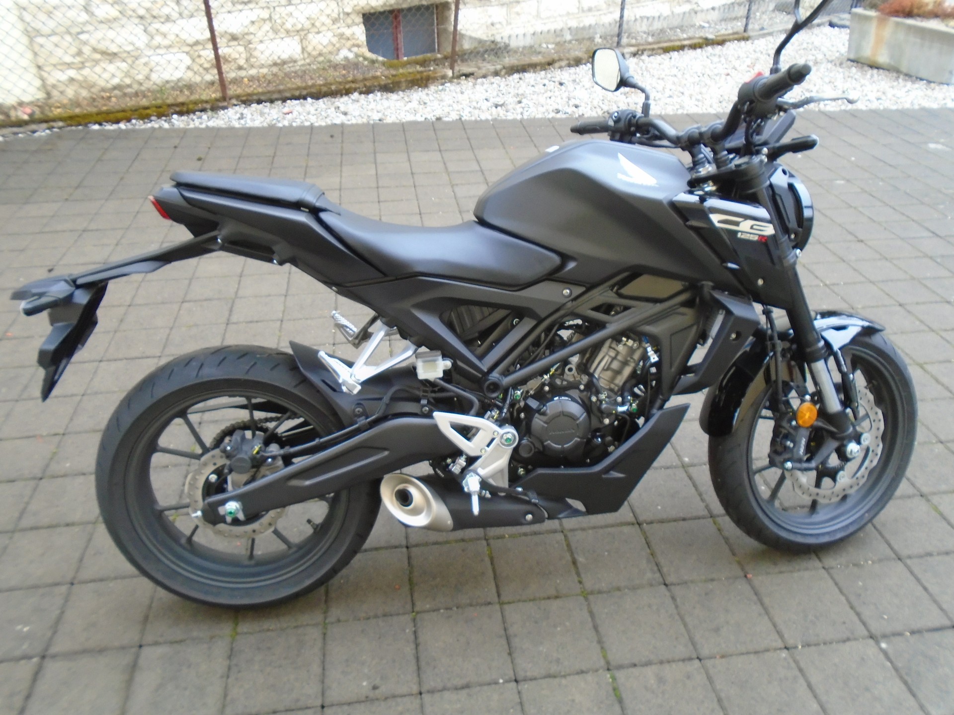 HONDA CB 125 R-image-0