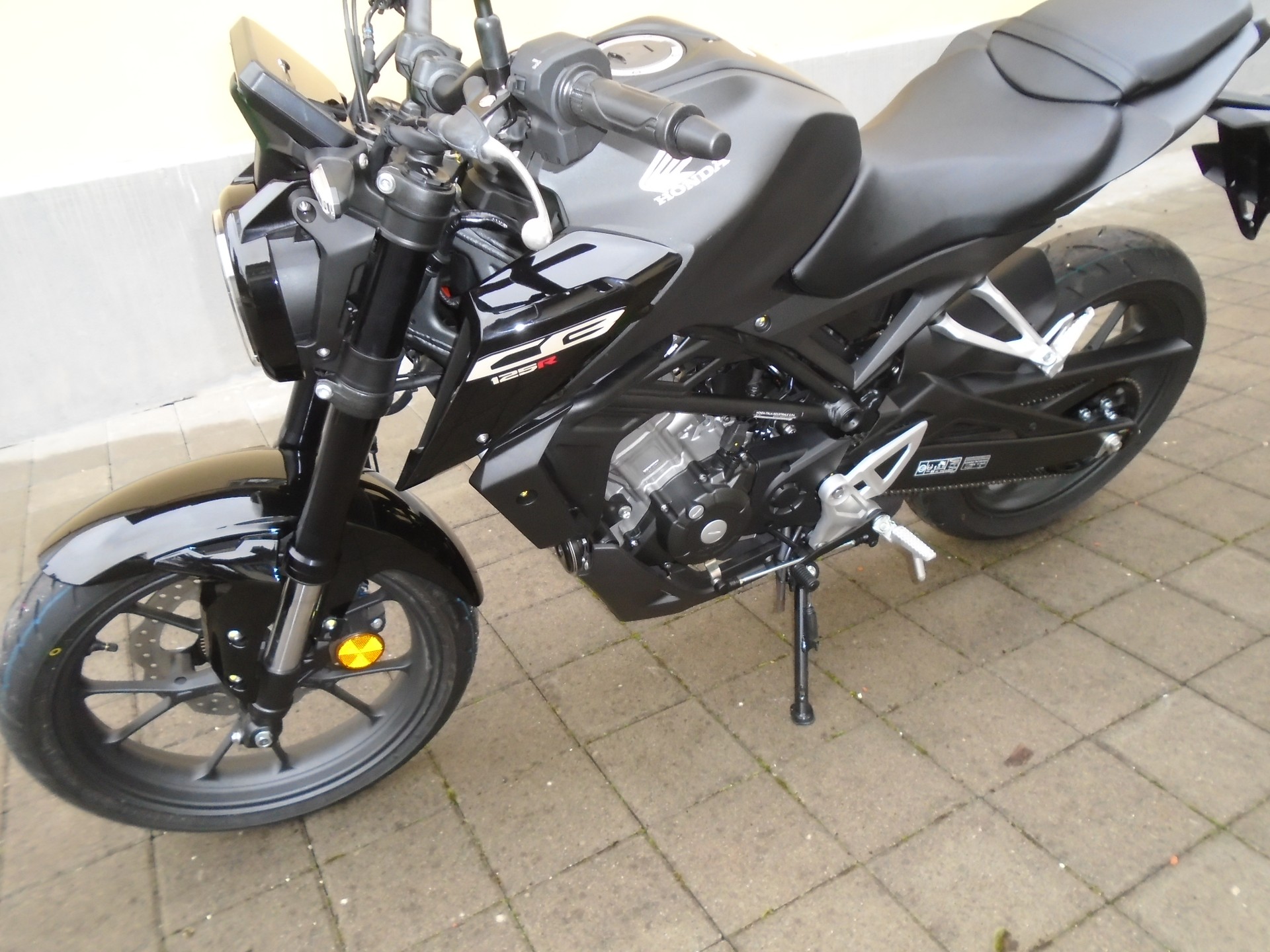 HONDA CB 125 R-image-2