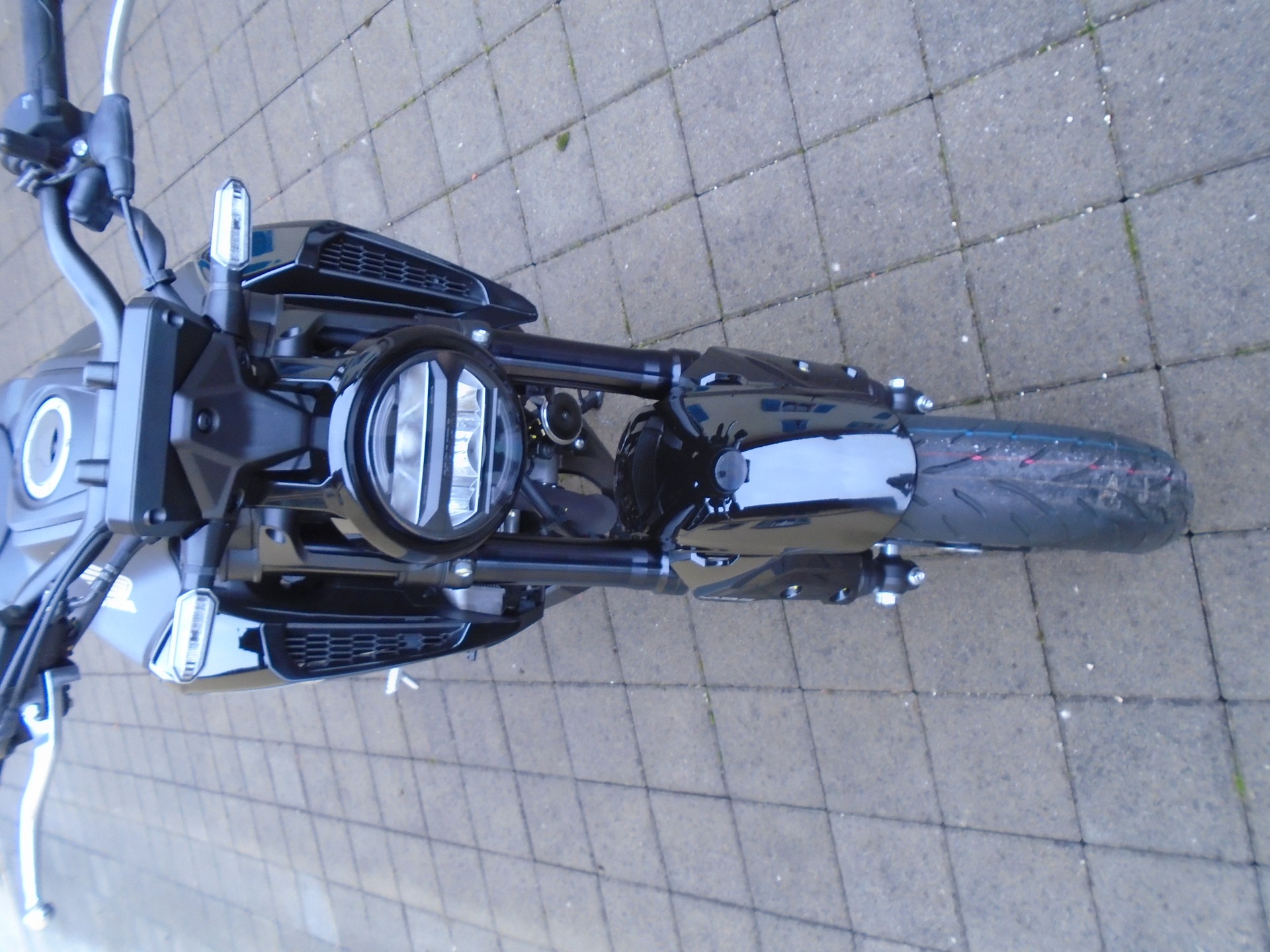 HONDA CB 125 R-image-1