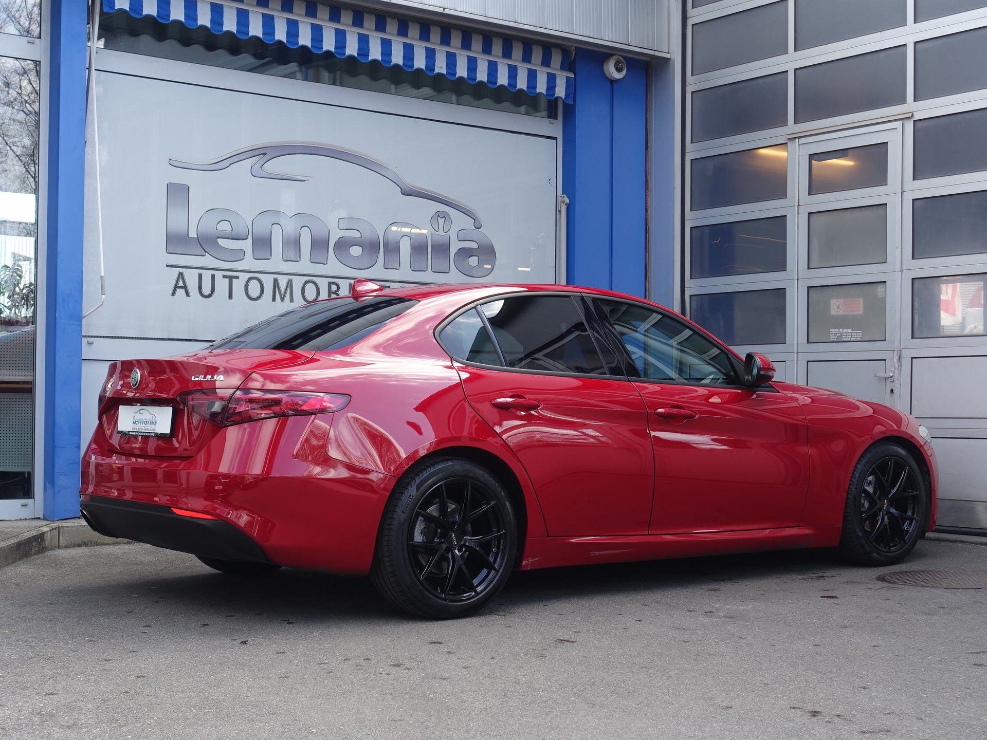 ALFA ROMEO Giulia 2.0 Super Automatic-showroom-element-3