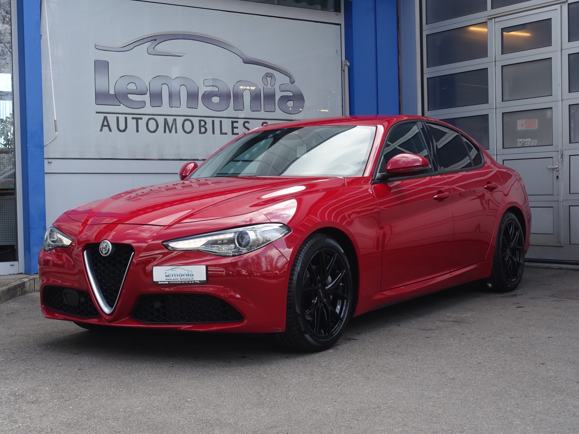 ALFA ROMEO Giulia 2.0 Super Automatic-showroom-element-1