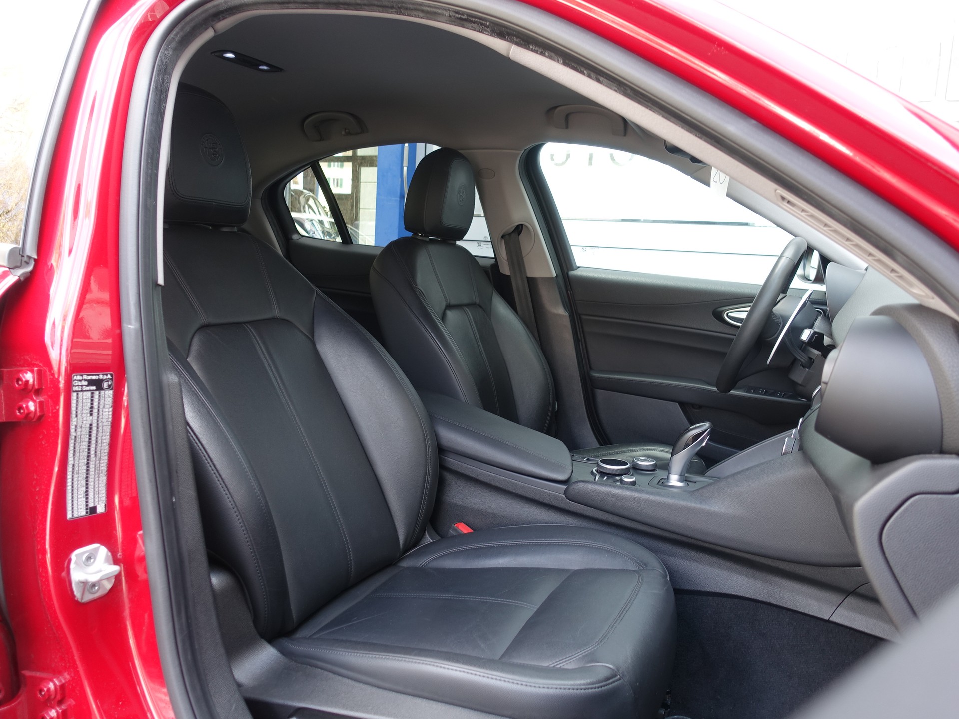 ALFA ROMEO Giulia 2.0 Super Automatic-image-9