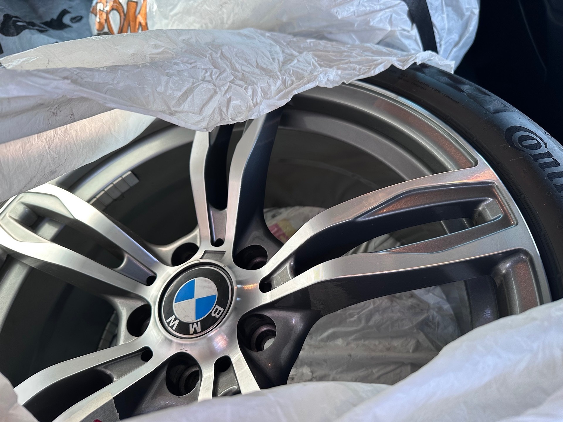 BMW 528i xDrive Steptronic-image-23