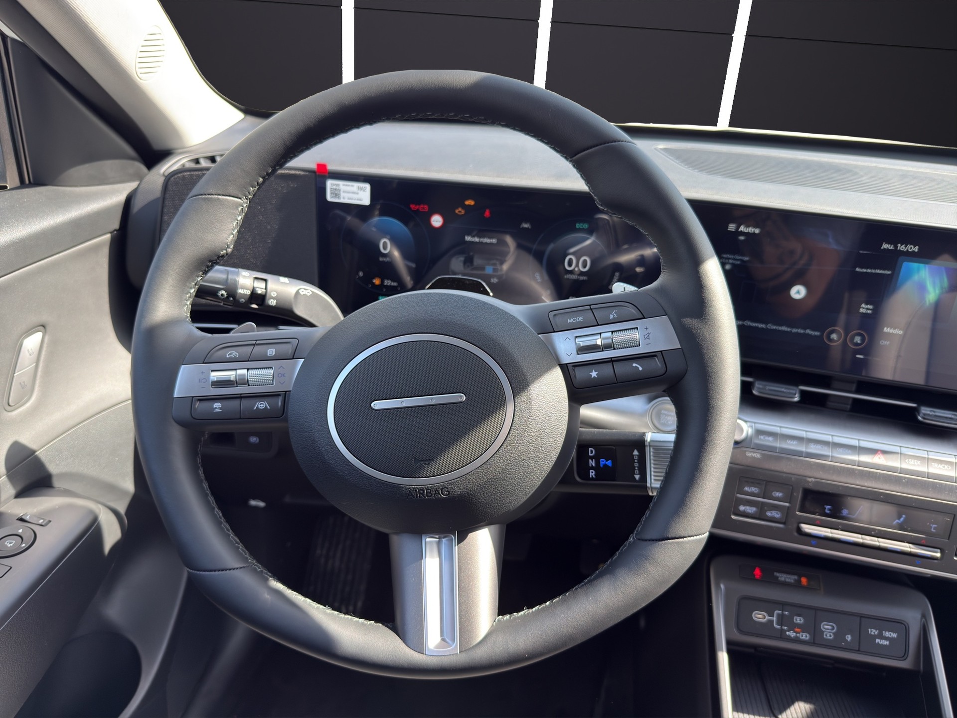 HYUNDAI Kona 1.6 GDi HEV Vertex DCT-image-9