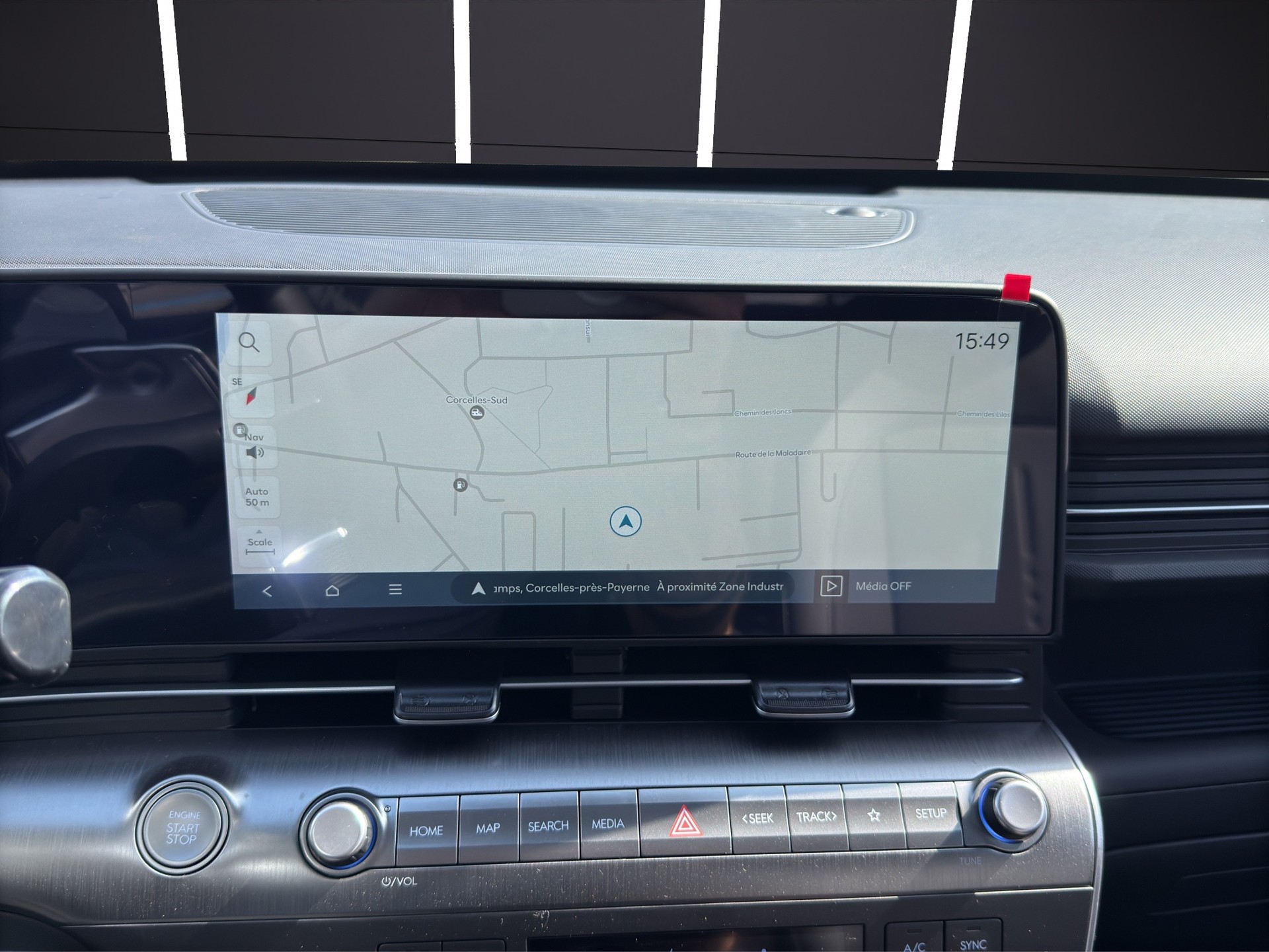 HYUNDAI Kona 1.6 GDi HEV Vertex DCT-image-11