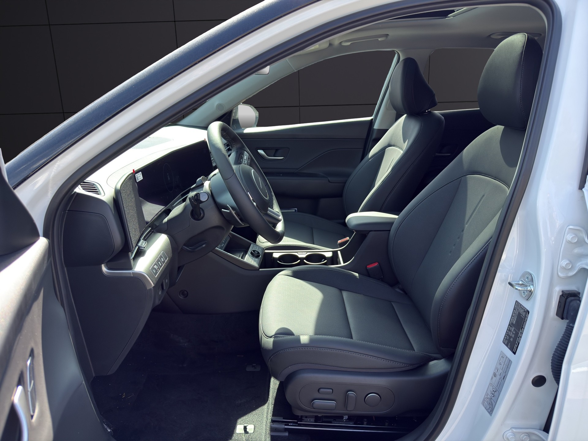 HYUNDAI Kona 1.6 GDi HEV Vertex DCT-image-14