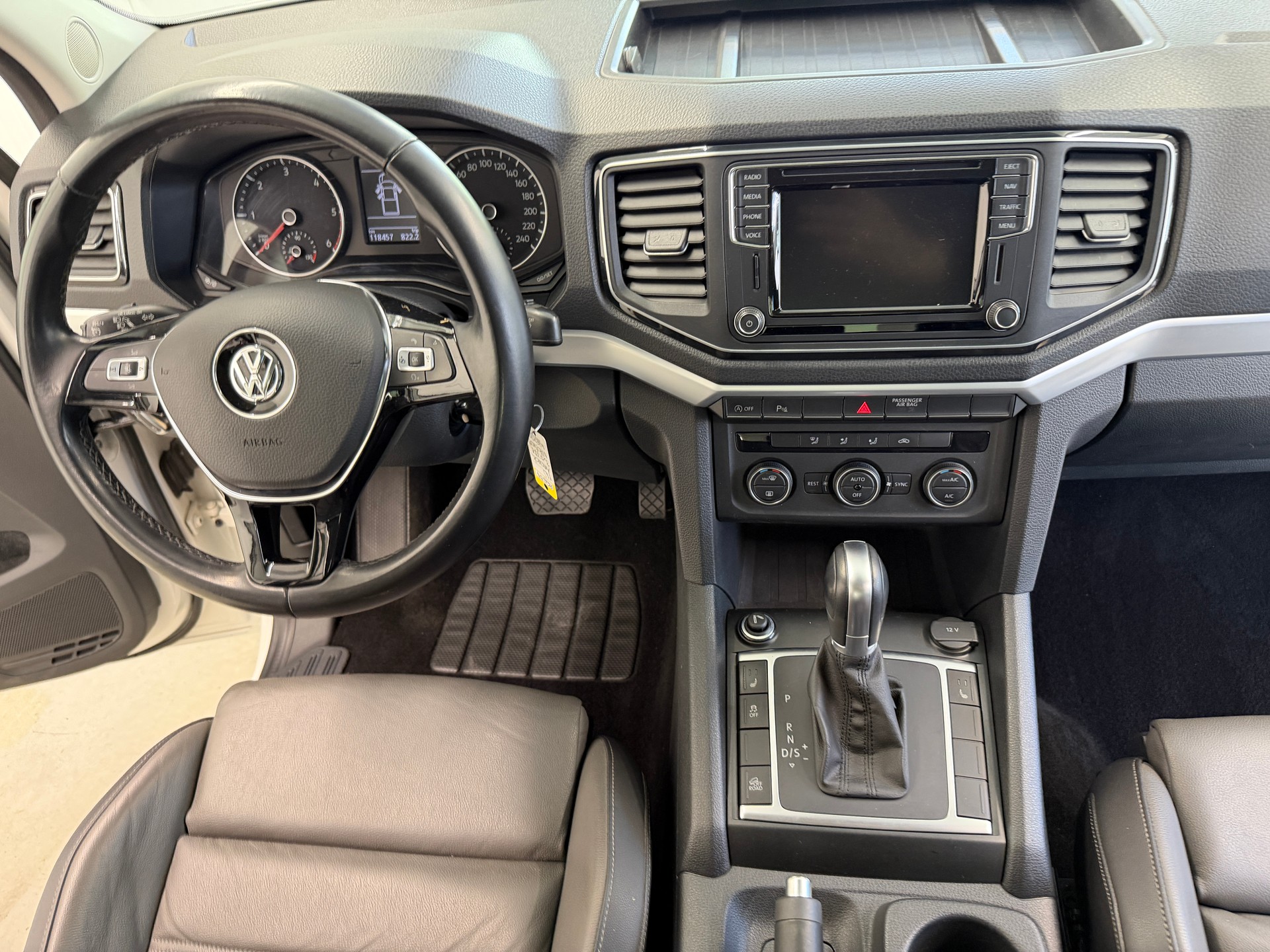 VW Amarok 3.0TDI Liberty 4Motion Automatic-image-18