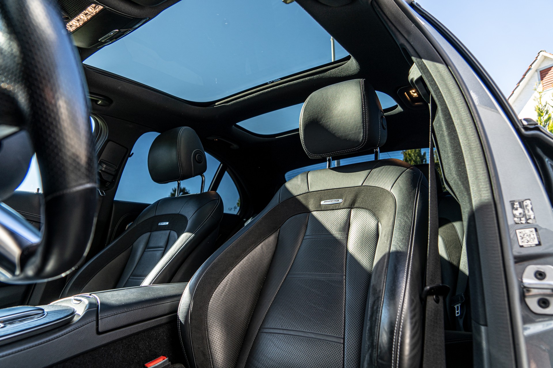MERCEDES-BENZ AMG E 53 4Matic+ Speedshift 9G-TCT-image-18