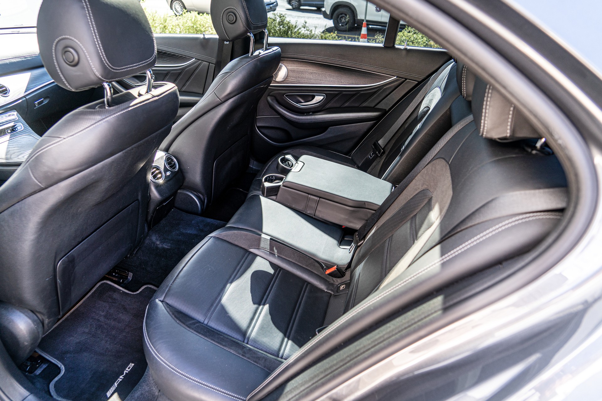MERCEDES-BENZ AMG E 53 4Matic+ Speedshift 9G-TCT-image-27